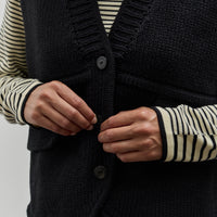 Cordera Pockets Waistcoat, Black