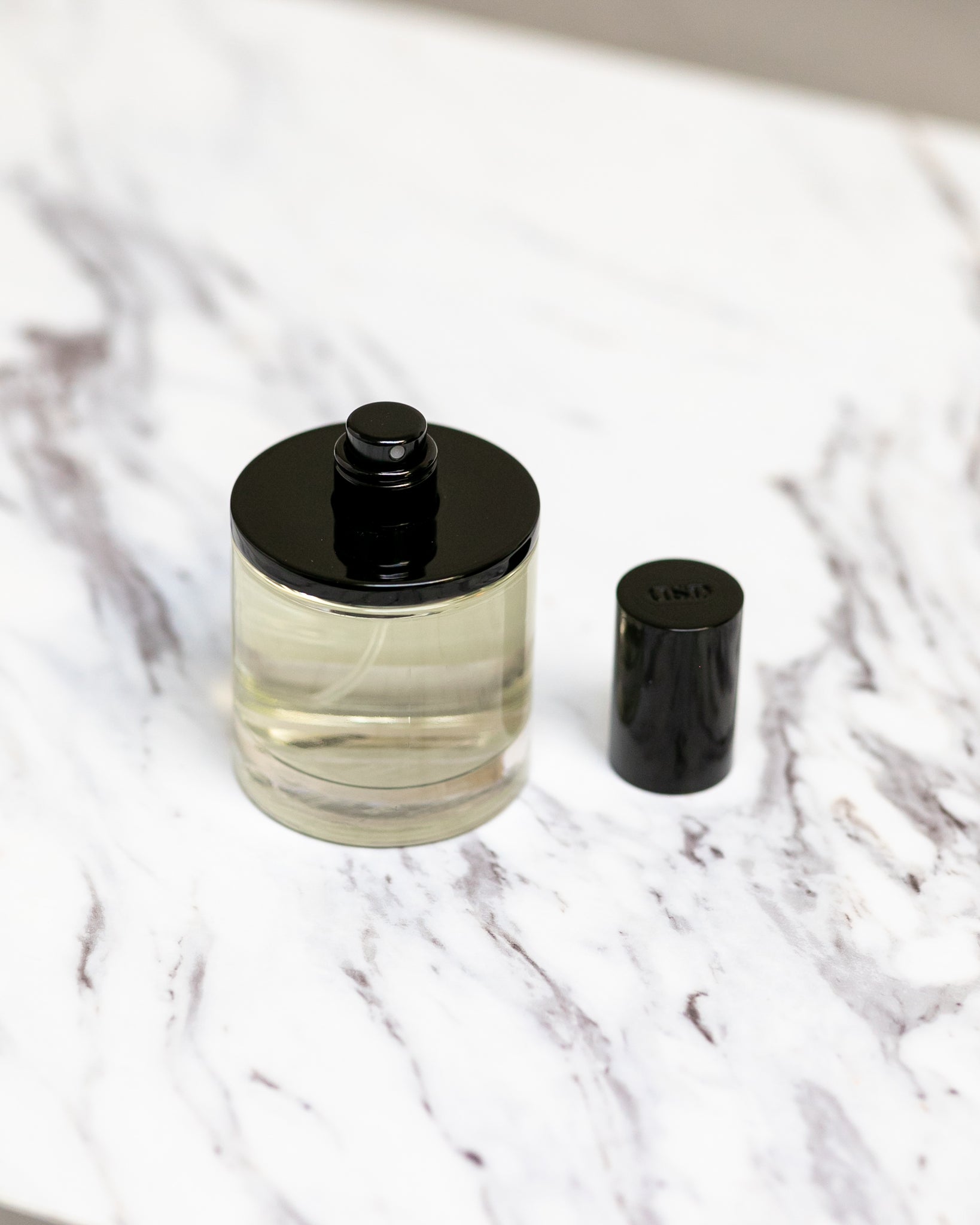 D.S. & Durga Perfume, Debaser bottle detail