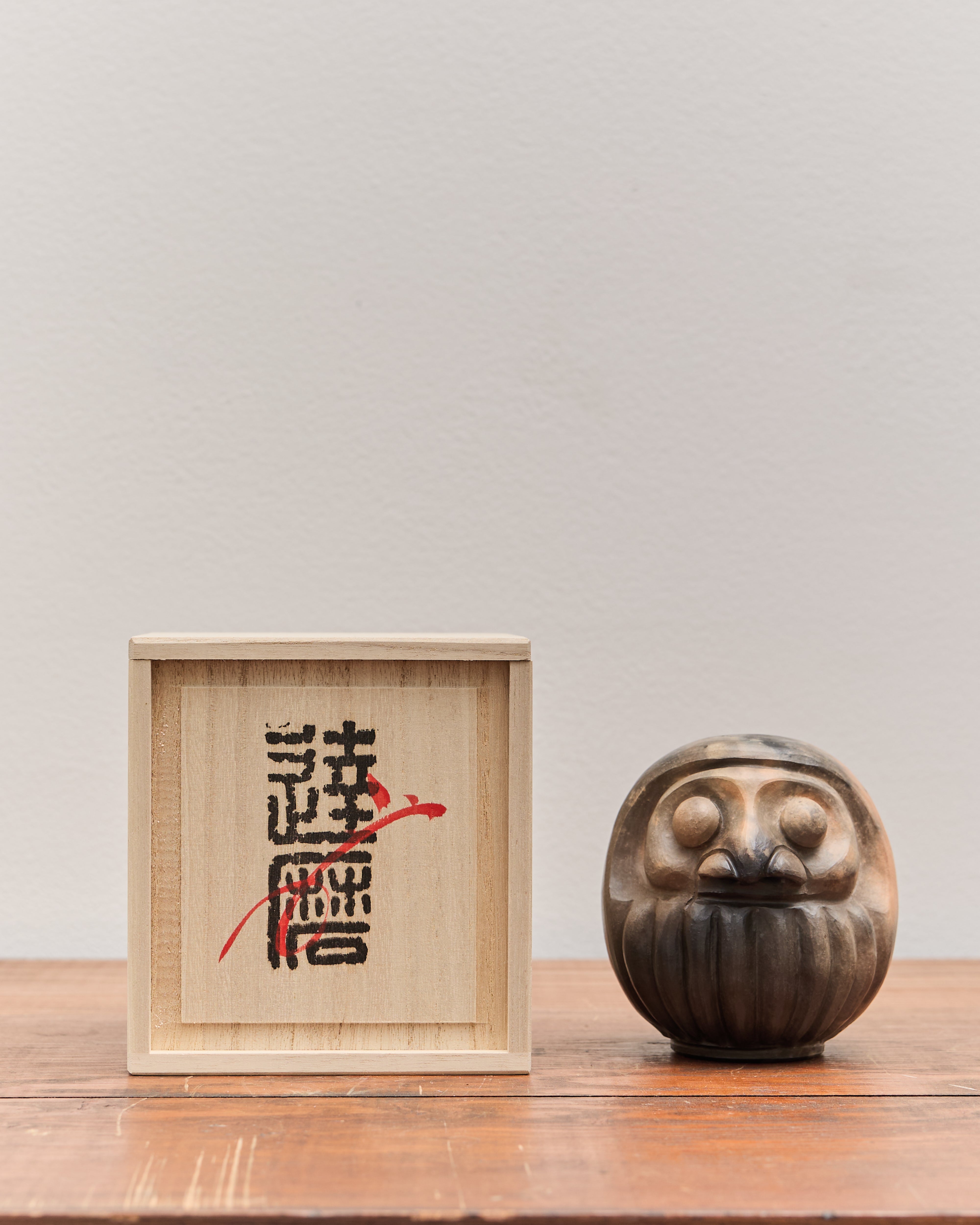 Daisuke Anayama Ko-Daruma, Brown – Glasswing