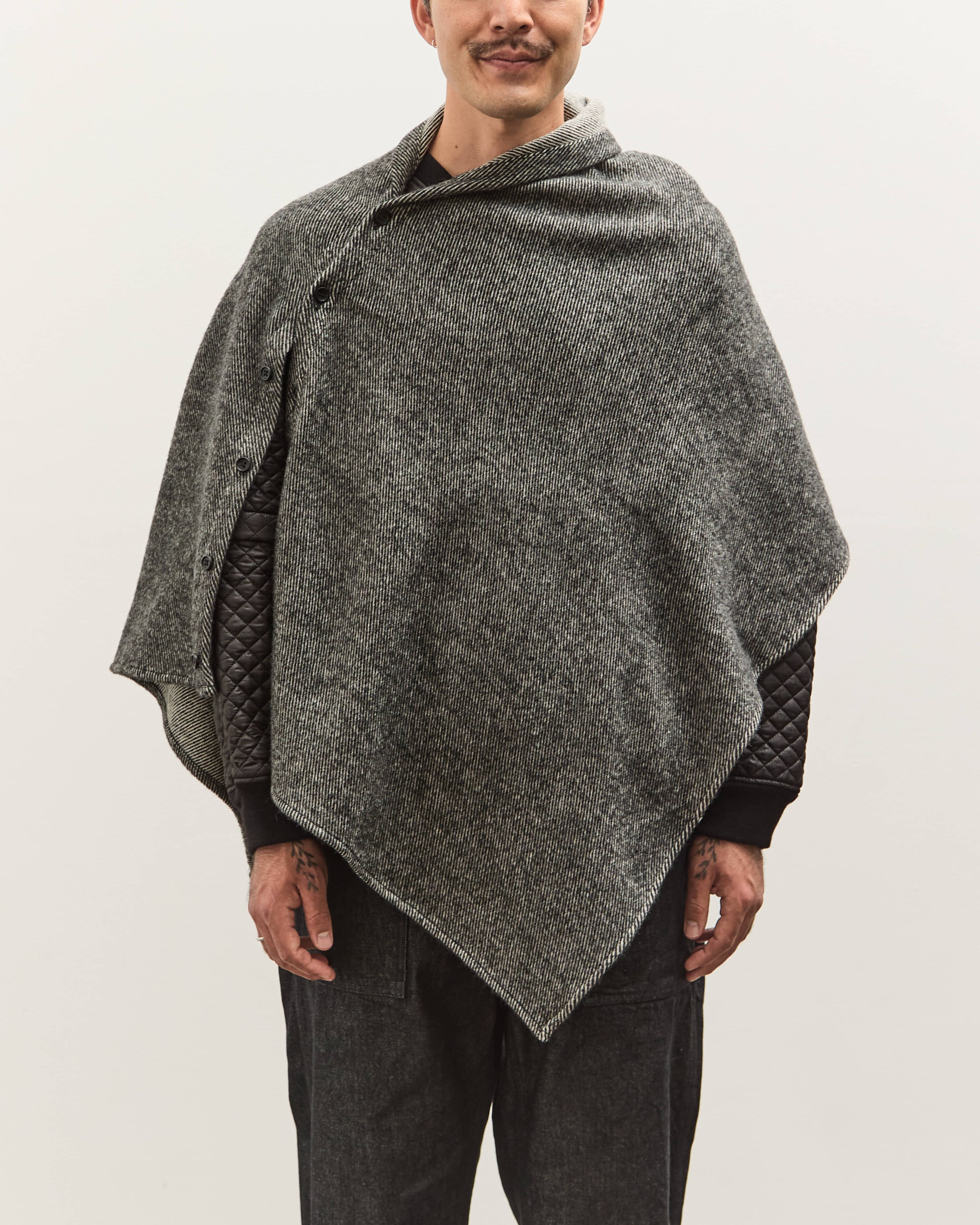 小物 ENGINEERED GARMENTS 21aw Button Shawl Engineered Garments Button Shawl, Black – Glasswing