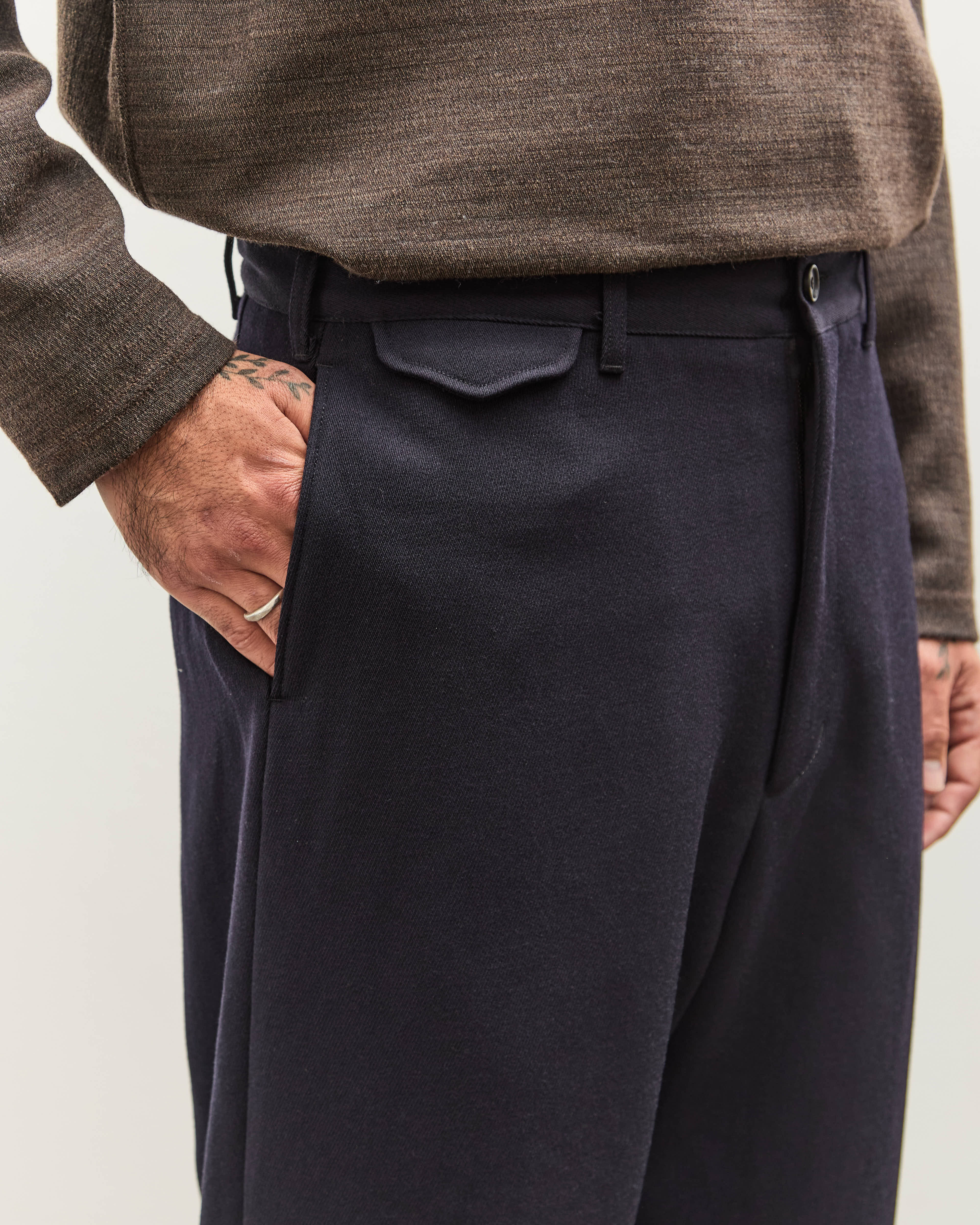 Engineered Garments Officer Pant, Dark Navy – Glasswing
