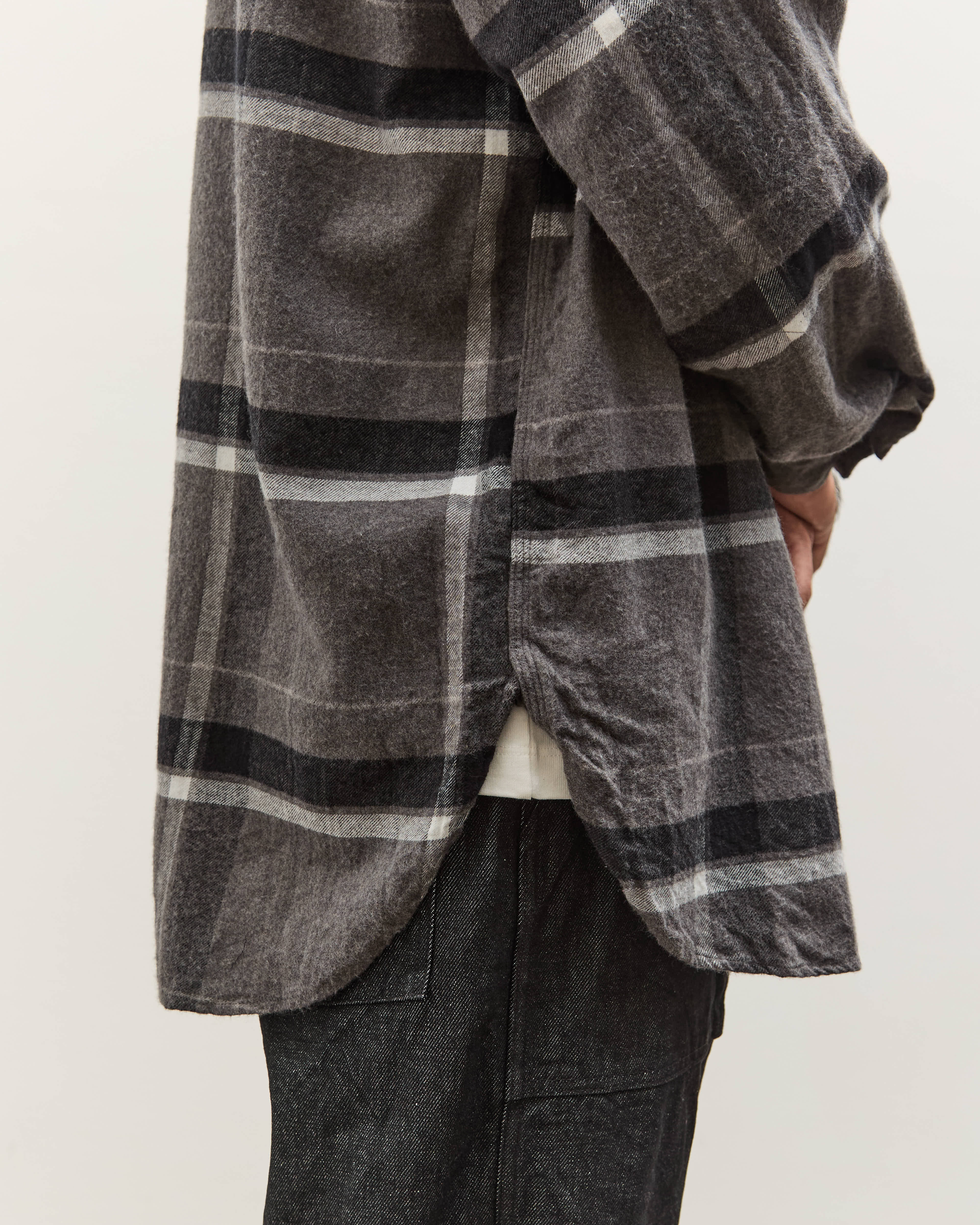 ENGINEERED GARMENTSクラークス Engineered Garments Work Shirt, Grey/Black – Glasswing