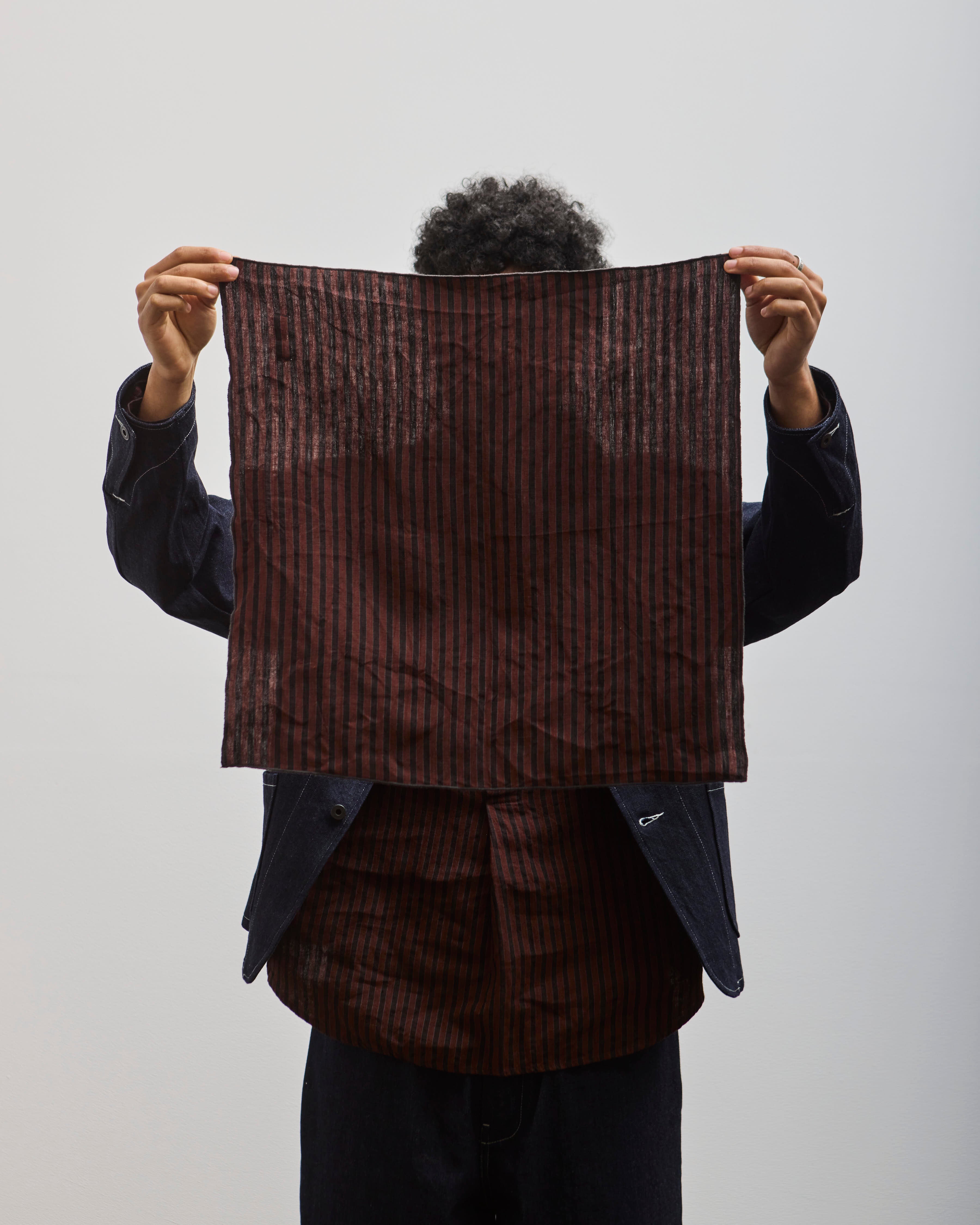 evan kinori バンダナ Evan Kinori Linen Stripe Bandana, Navy/Red – Glasswing