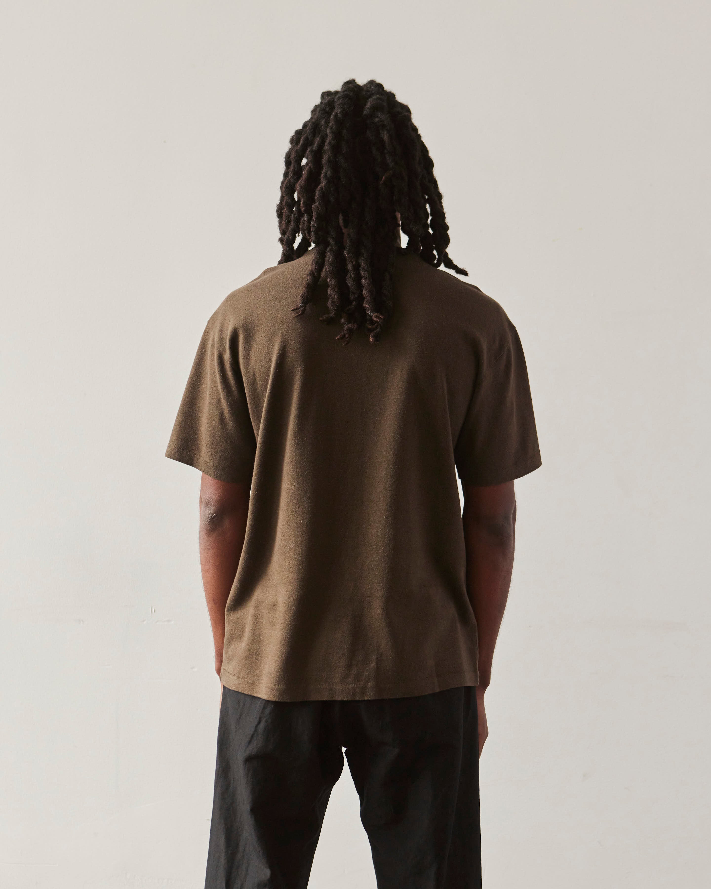 Evan Kinori Pocket Tee, Earth – Glasswing