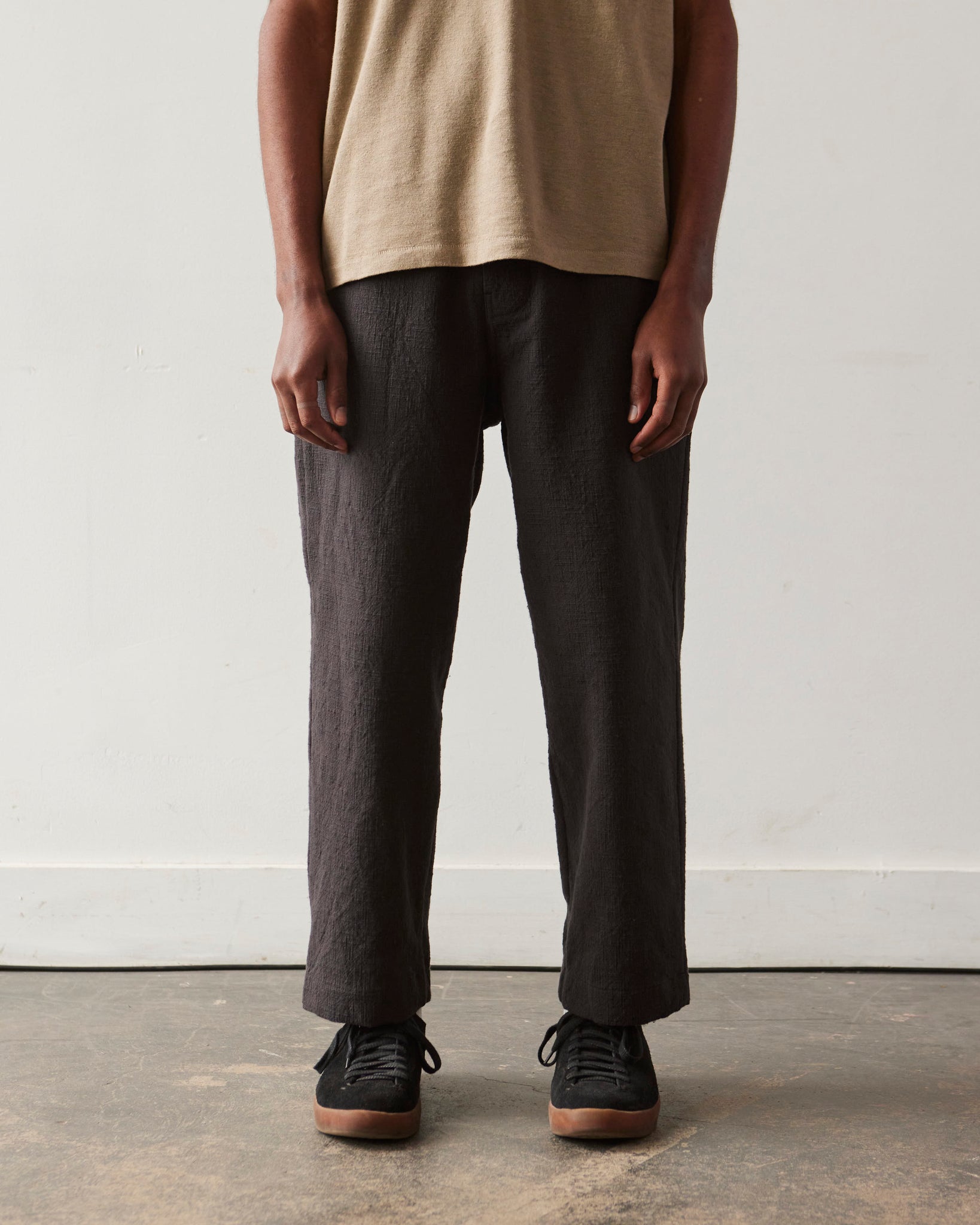 Evan Kinori Yarn Dyed Slub Cotton Elastic Pant, Brown/Navy | Glasswing