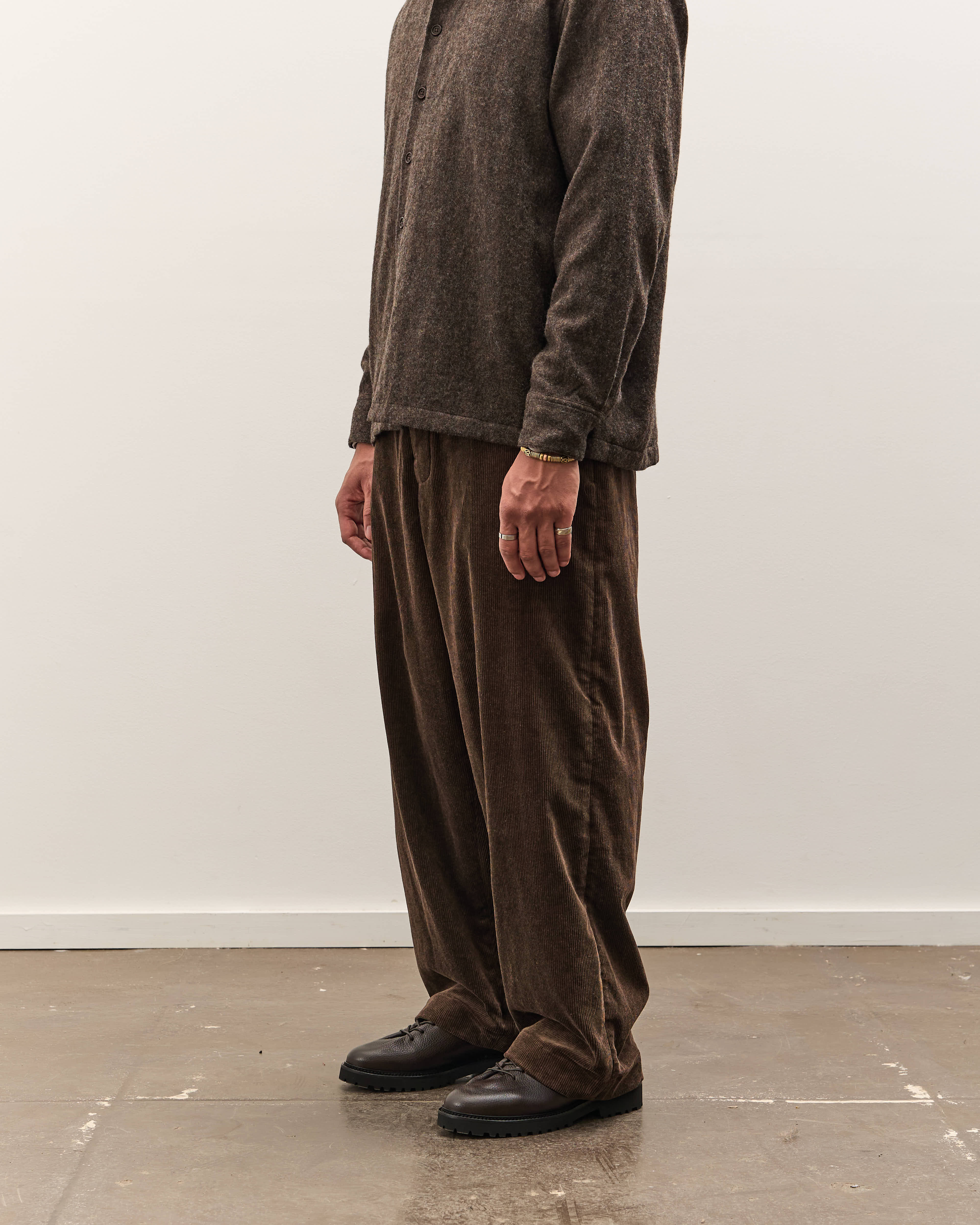 Evan Kinori Flat Front Pant, Brown Corduroy – Glasswing
