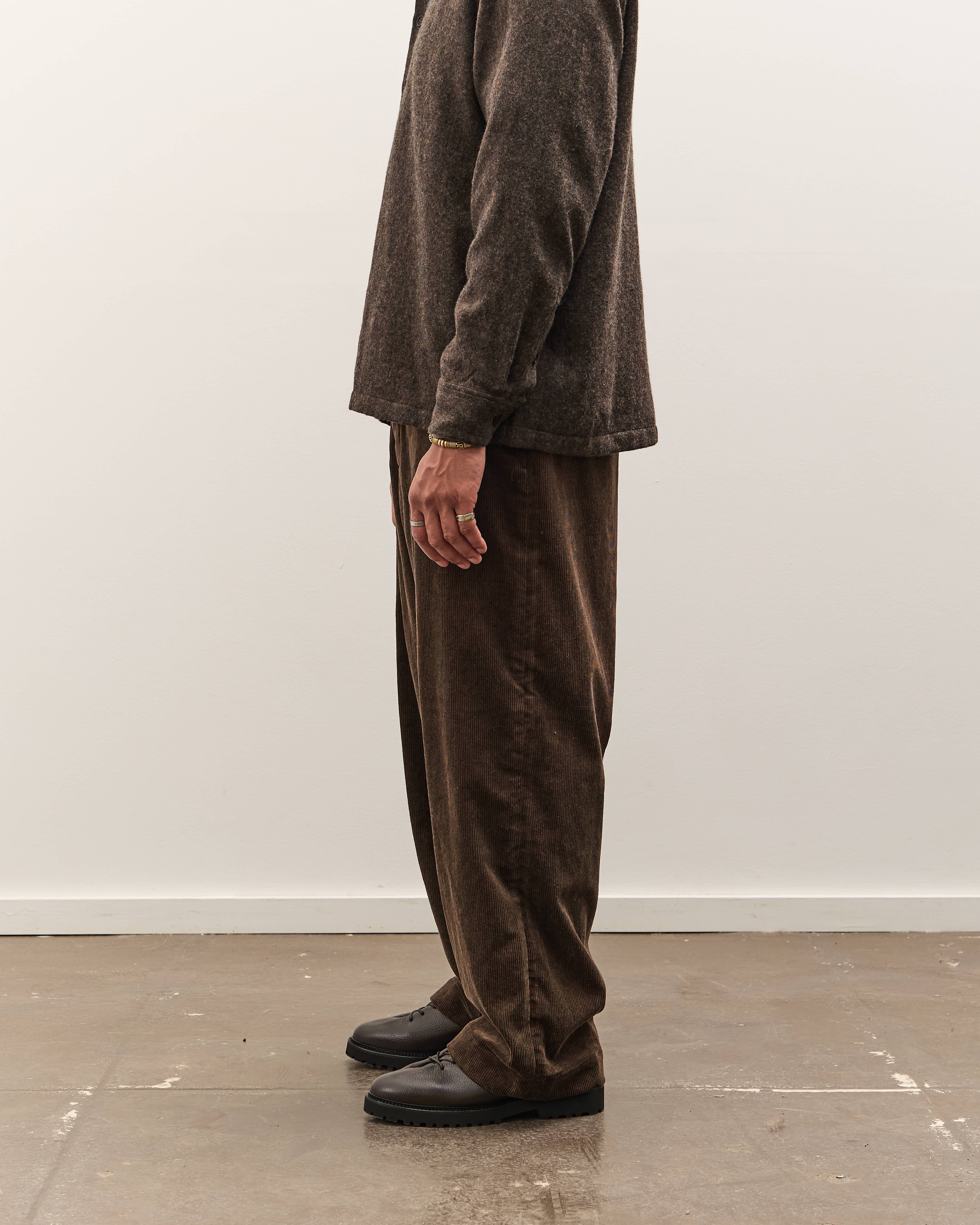 Evan Kinori Flat Front Pant, Brown Corduroy – Glasswing