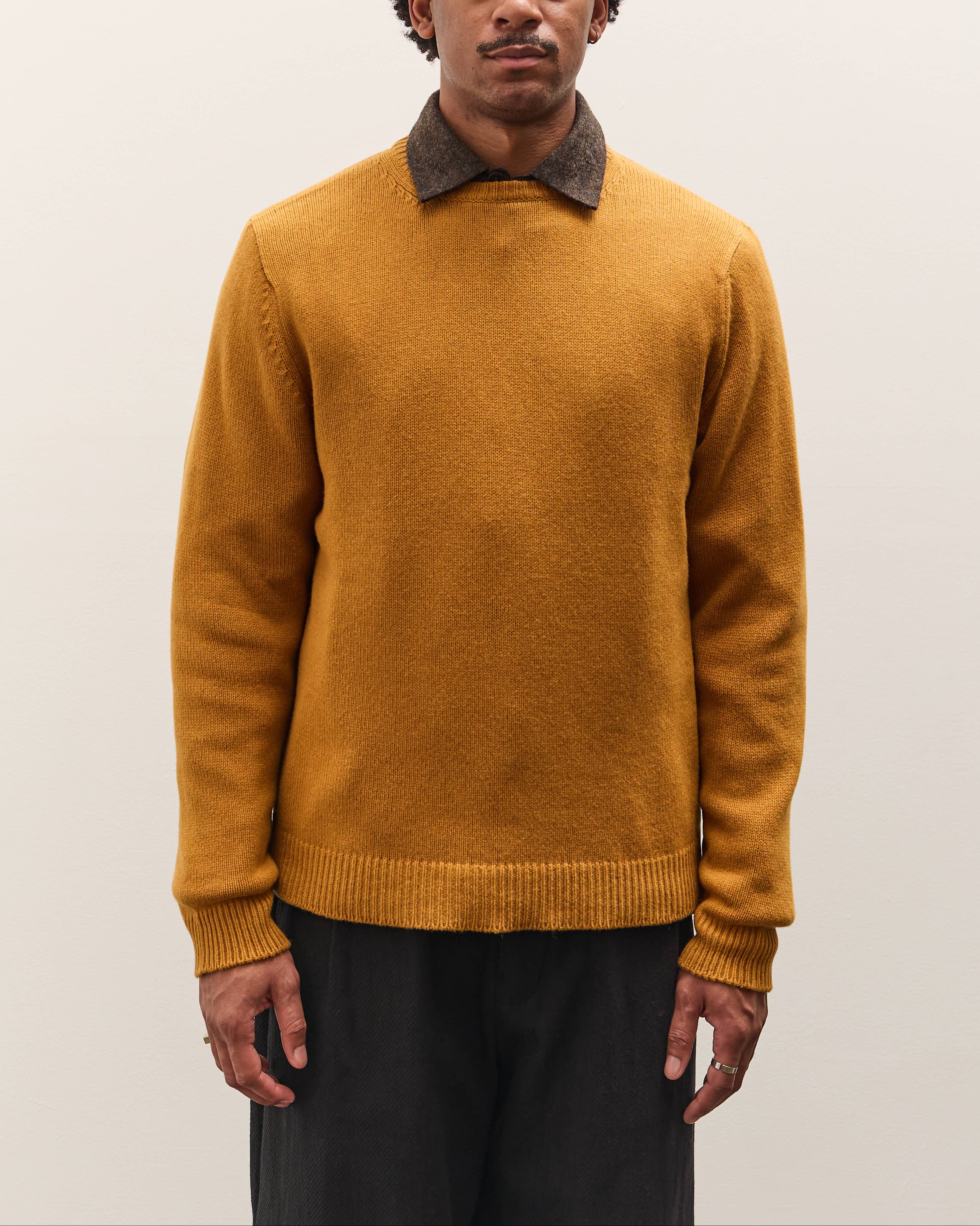 Evan Kinori Crewneck Sweater, Marigold – Glasswing