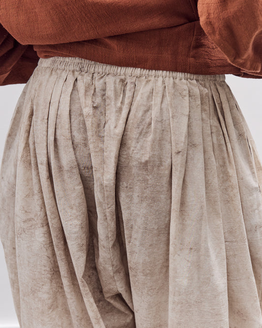 Gathering Roly Poly Shorts, Cream Mud