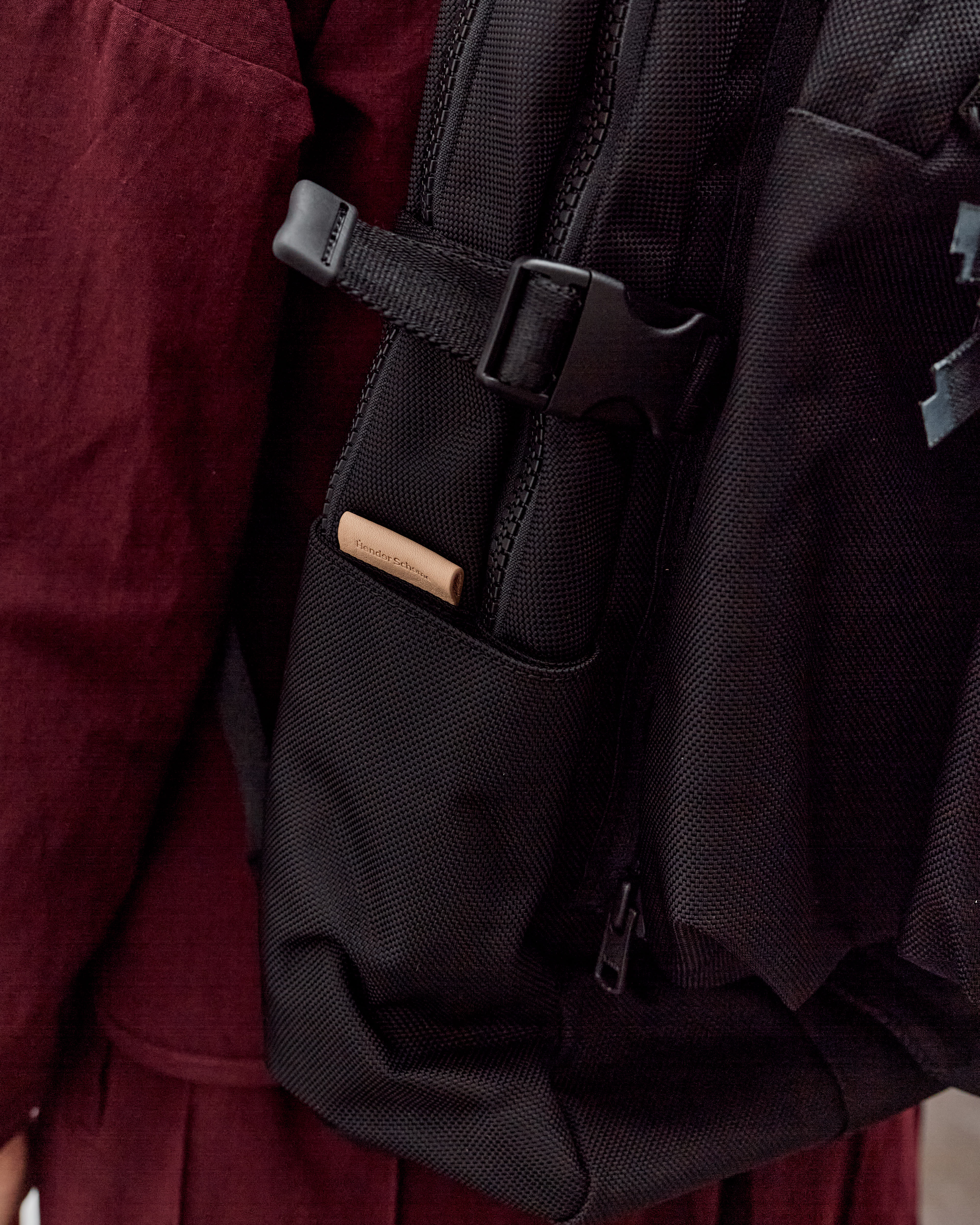 Module Back Pack 26L, Black/Natural – Glasswing