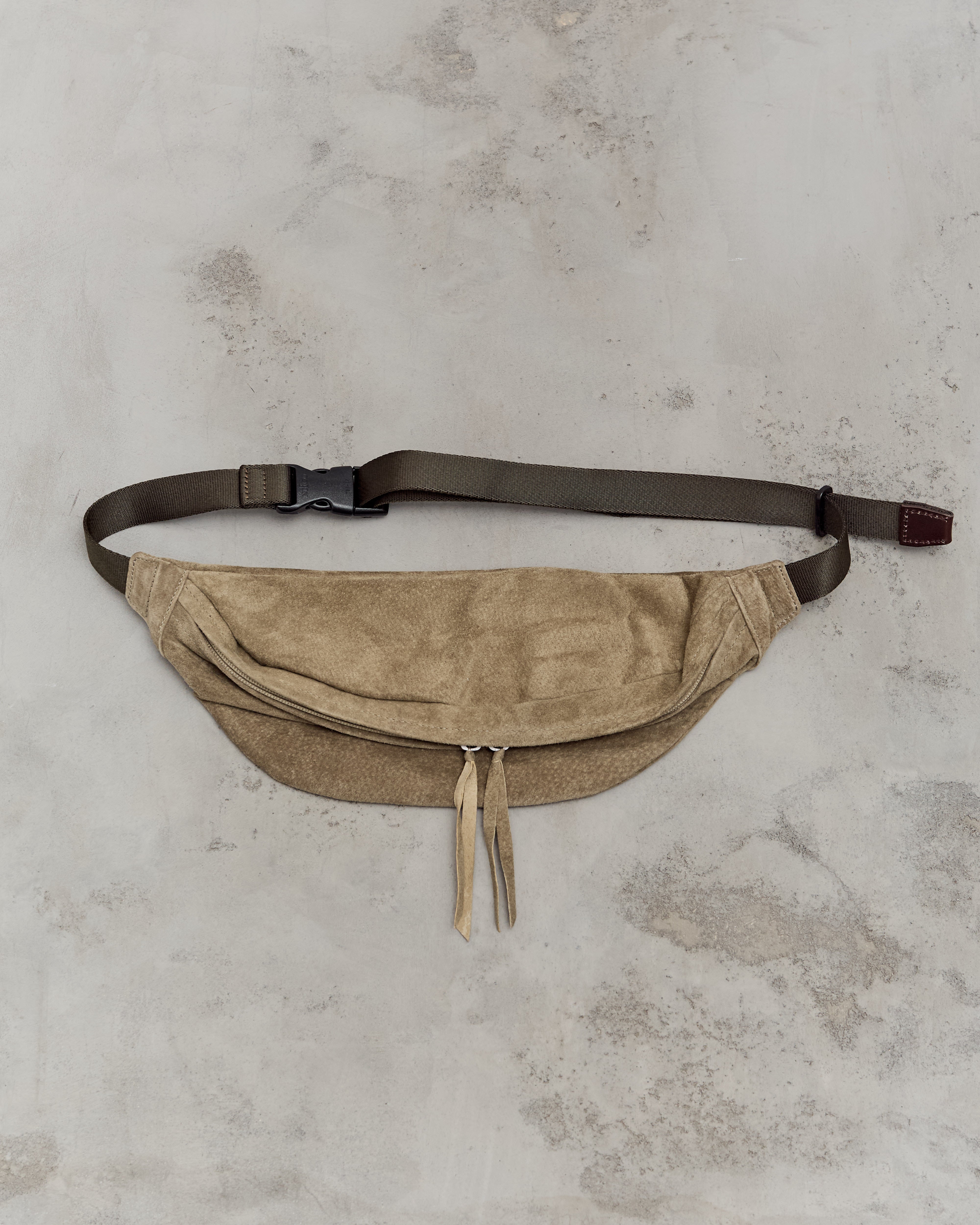 バッグ Hender Scheme pig waist pouch bag Hender Scheme Pig Waist Pouch, Khaki – Glasswing