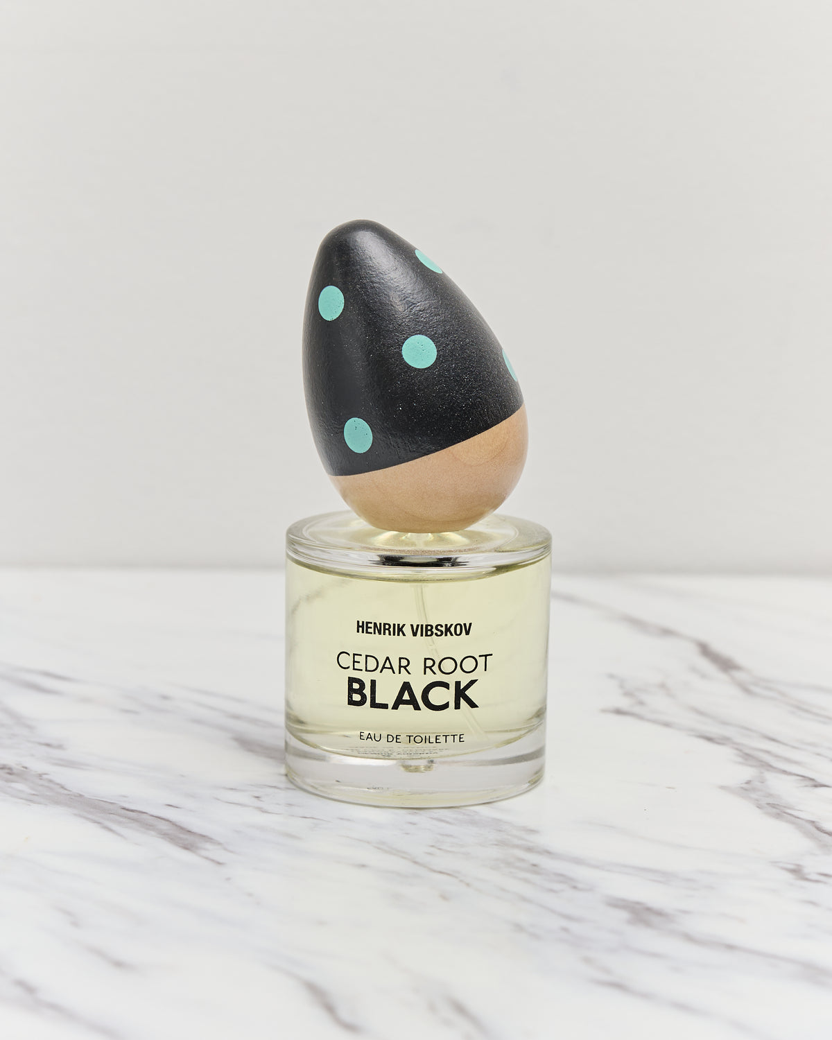 Henrik Vibskov Fragrance, Cedar Root Black – Glasswing