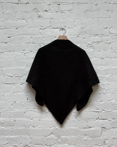 Brushed Triangle Wrap, Black