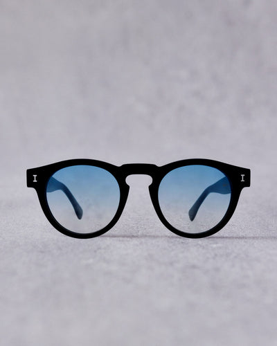 Illesteva Leonard Sunglasses, Black/Blue