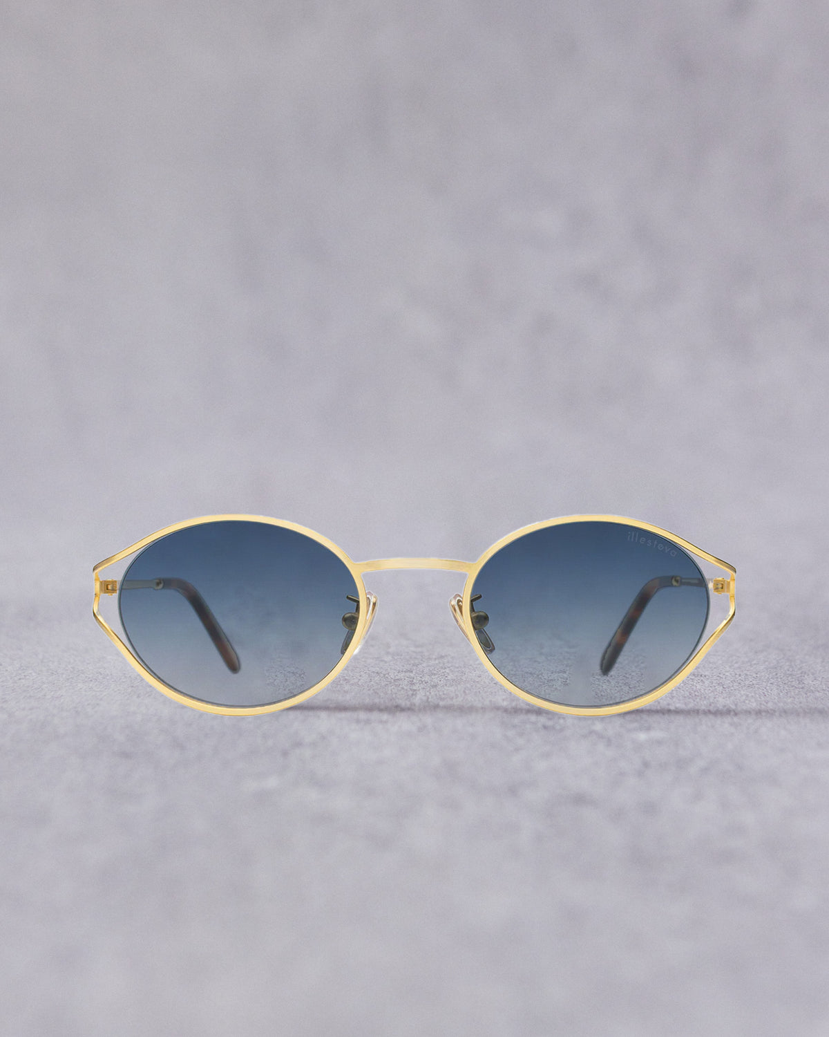 Illesteva Maria Sunglasses, Gold/Midnight Blue – Glasswing