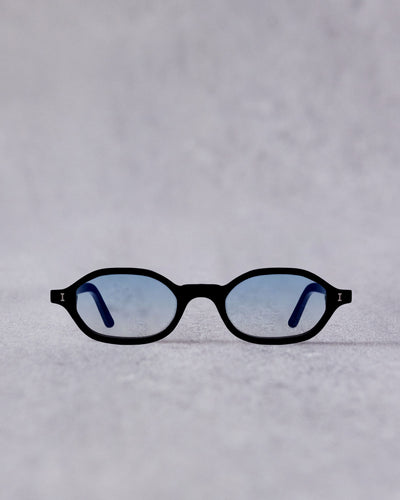 Illesteva Munich Sunglasses, Black/Blue