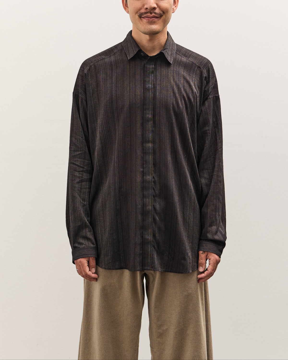 JanJanvanesscheshirt_106black_ 