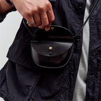 Kaptain Sunshine Round Wallet Mid Pouch, Black