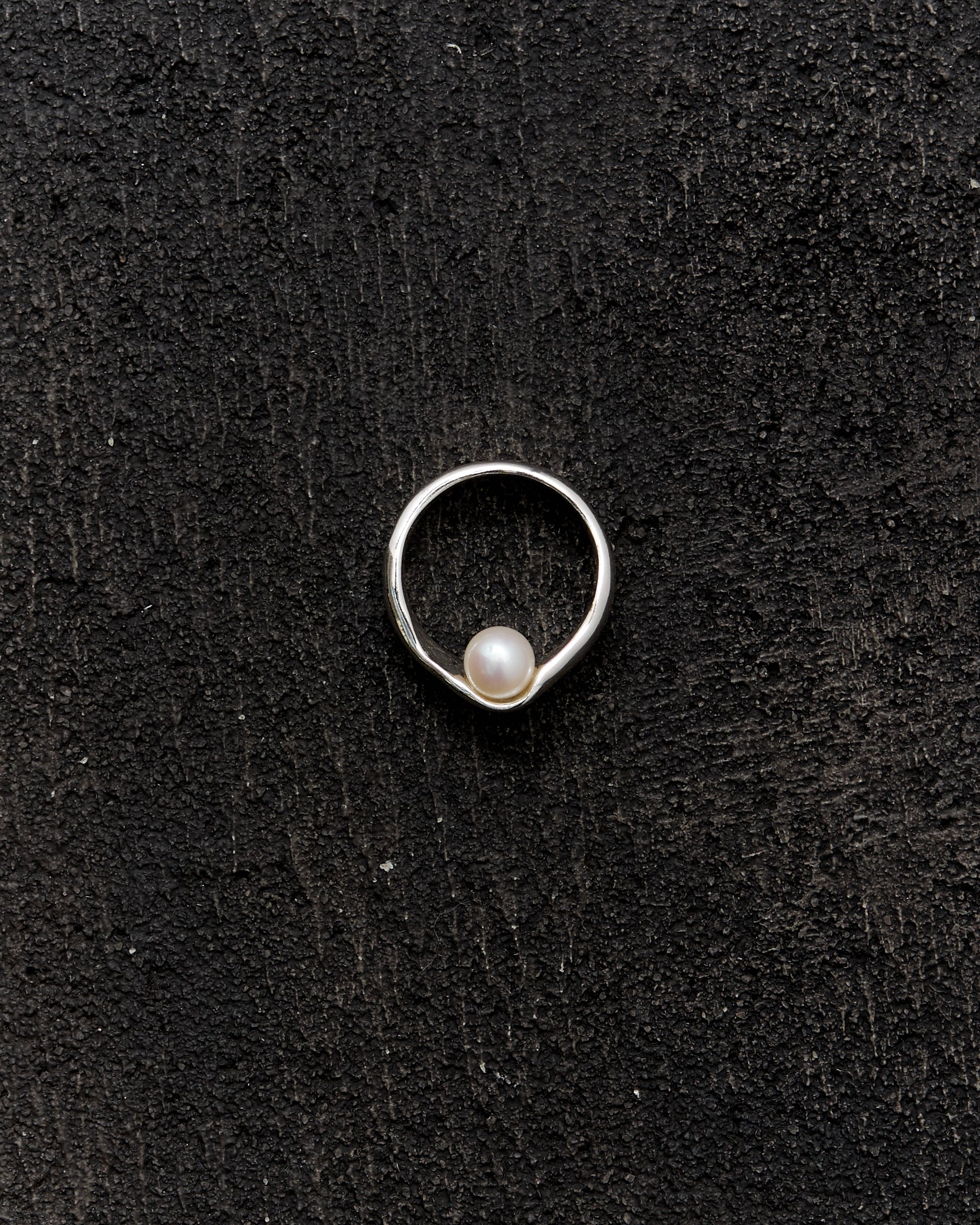 Hidden Ring, Sterling Silver – Glasswing