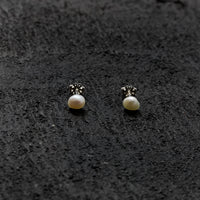 Kara Yoo Keshi Pearl Studs, 5mm