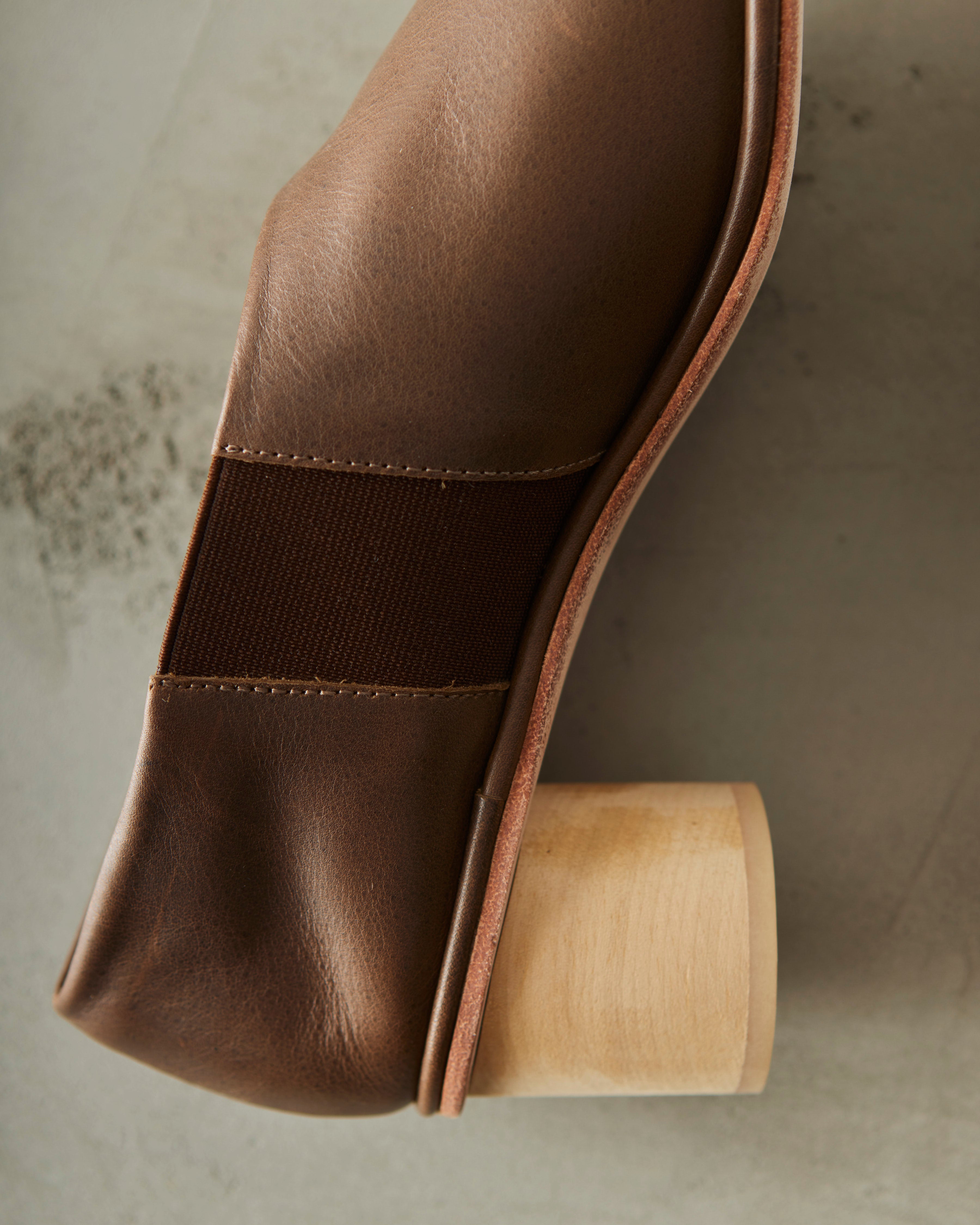 Lauren Manoogian Dowel Heel, Brown – Glasswing