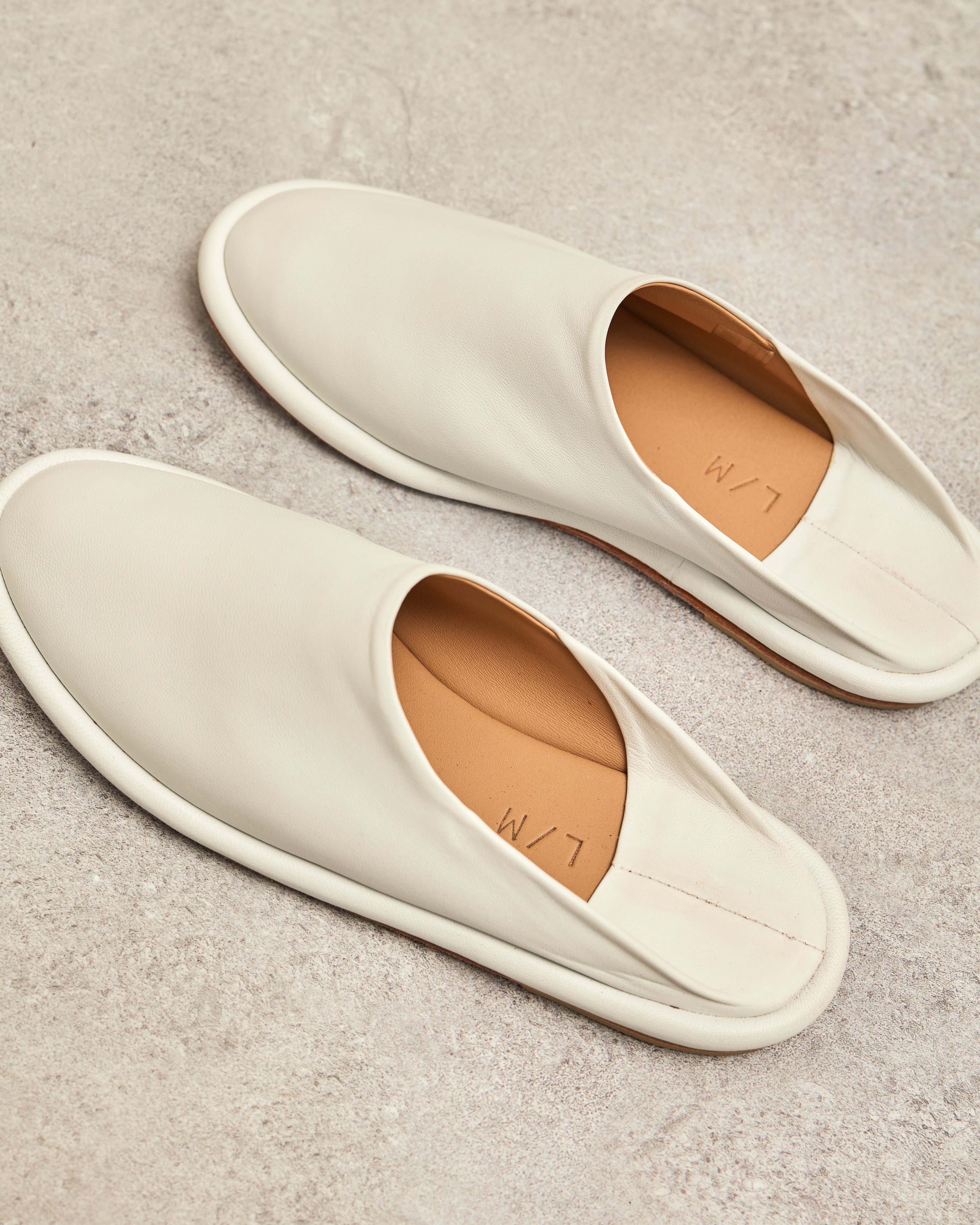 Lauren Manoogian New Fold Mules, Natural – Glasswing
