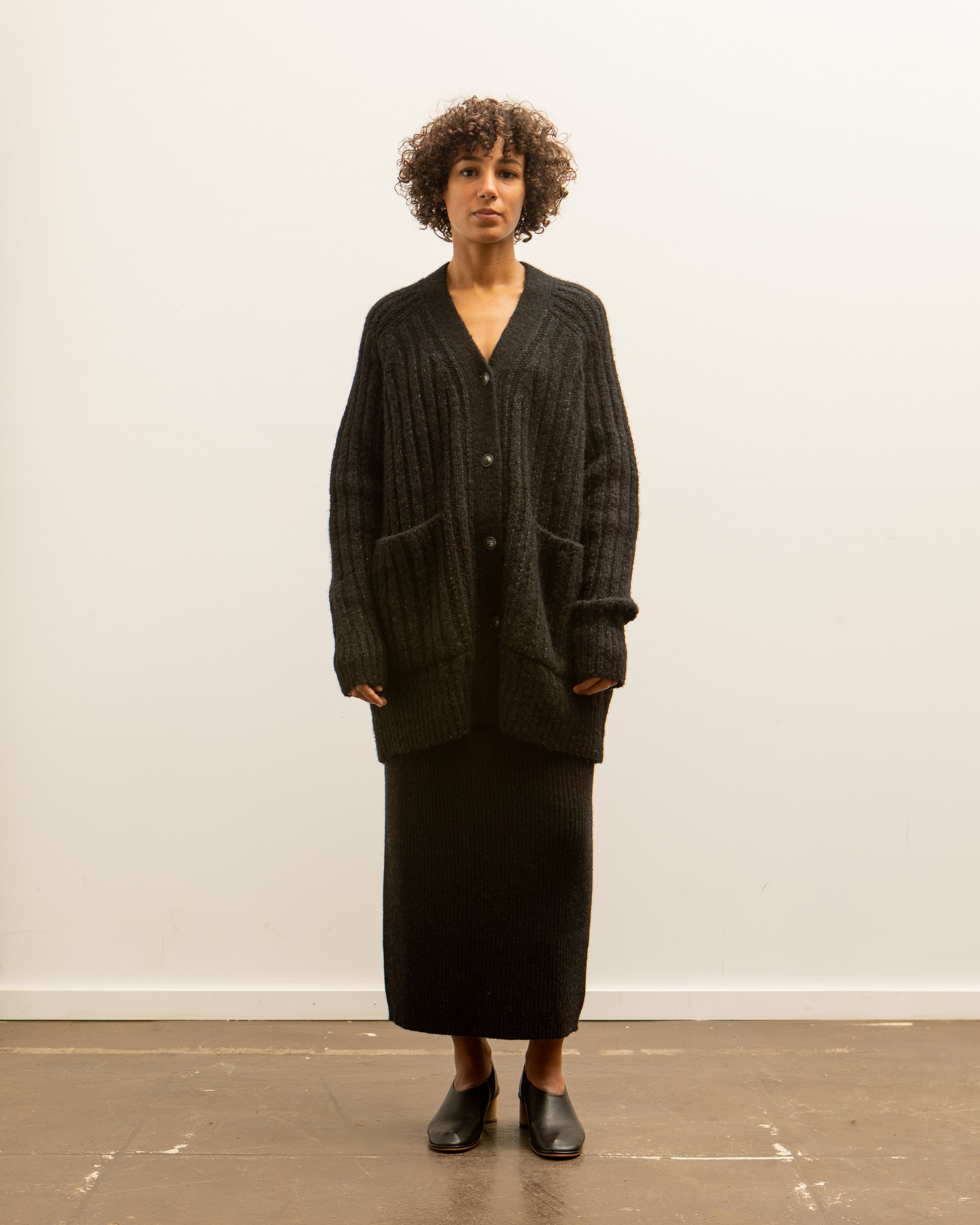 Lauren Manoogian Rib Saddle Cardigan, Black – Glasswing