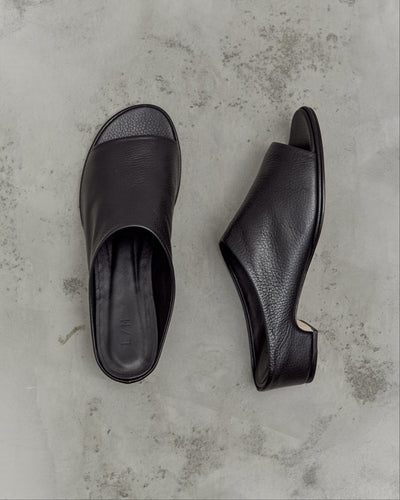 Lauren Manoogian Soft Vault Mule, Black