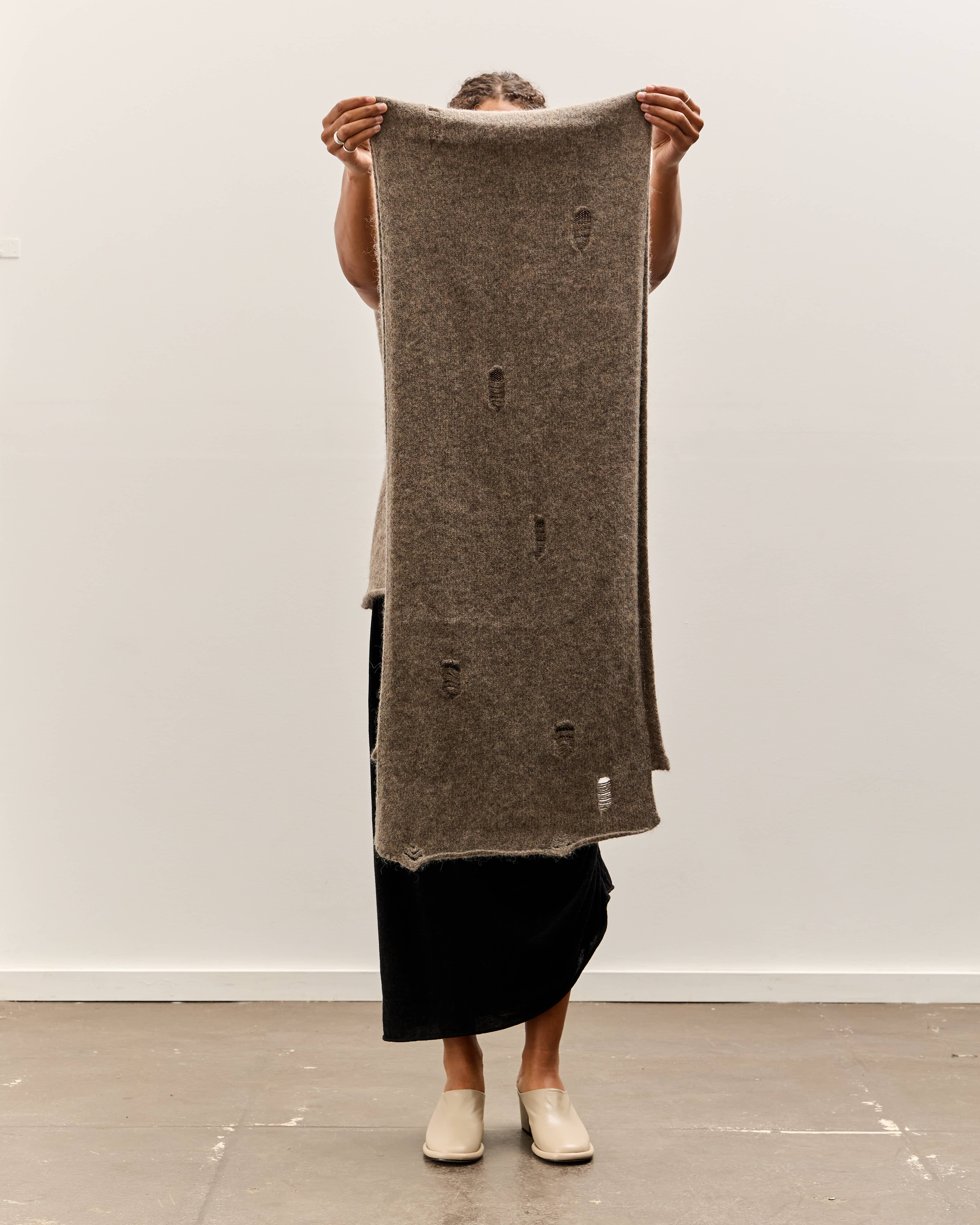 LAUREN MANOOGIAN アルパカストール Lauren Manoogian Distressed Scarf, Rock – Glasswing