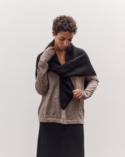 Brushed Triangle Wrap, Black