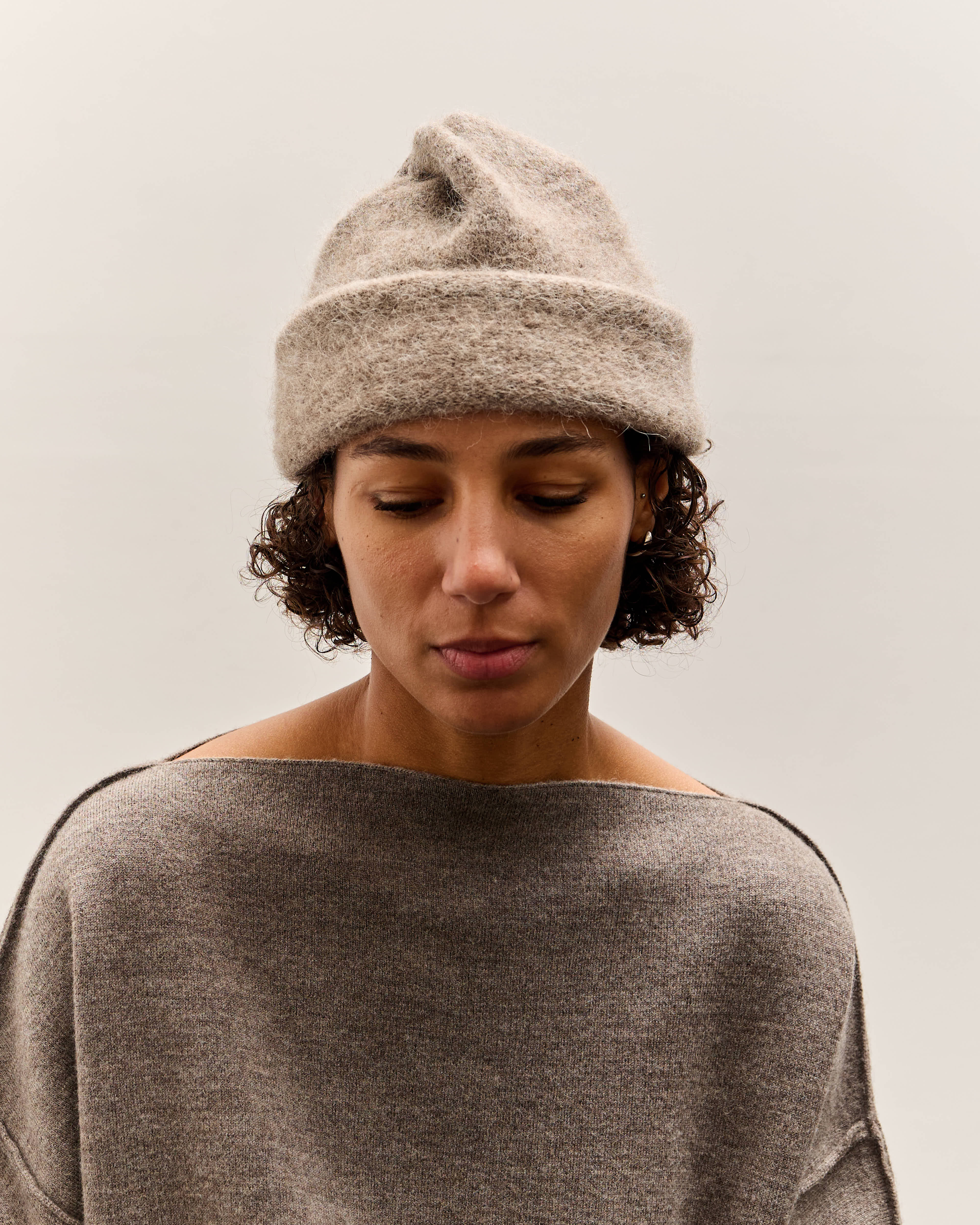 Lauren Manoogian – Glasswing