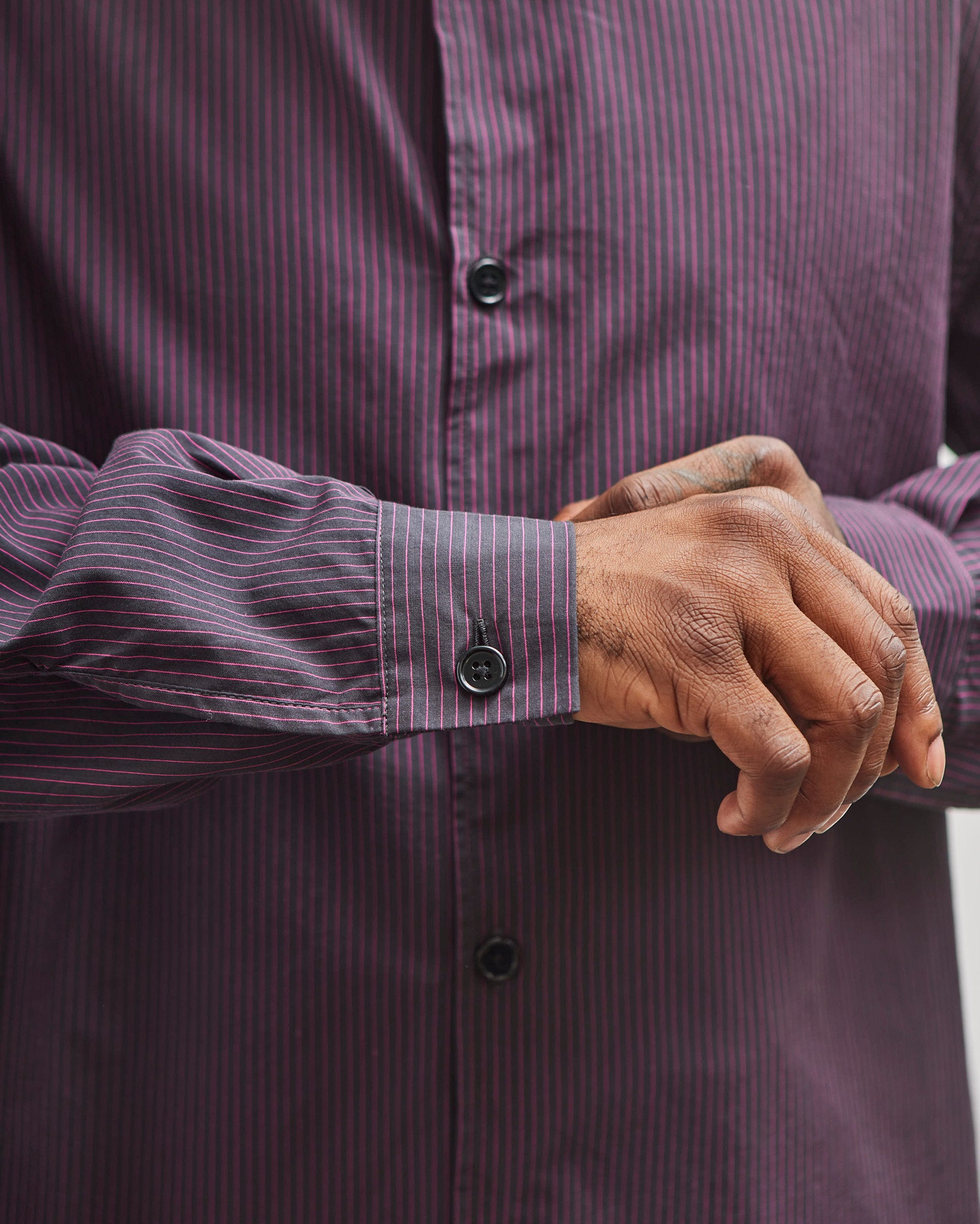 MAN-TLE R17S8 Shirt, Pink Pin – Glasswing