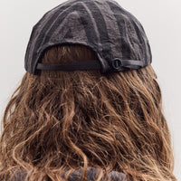 R21C1 Shallow Cap, Grey Theater Wax