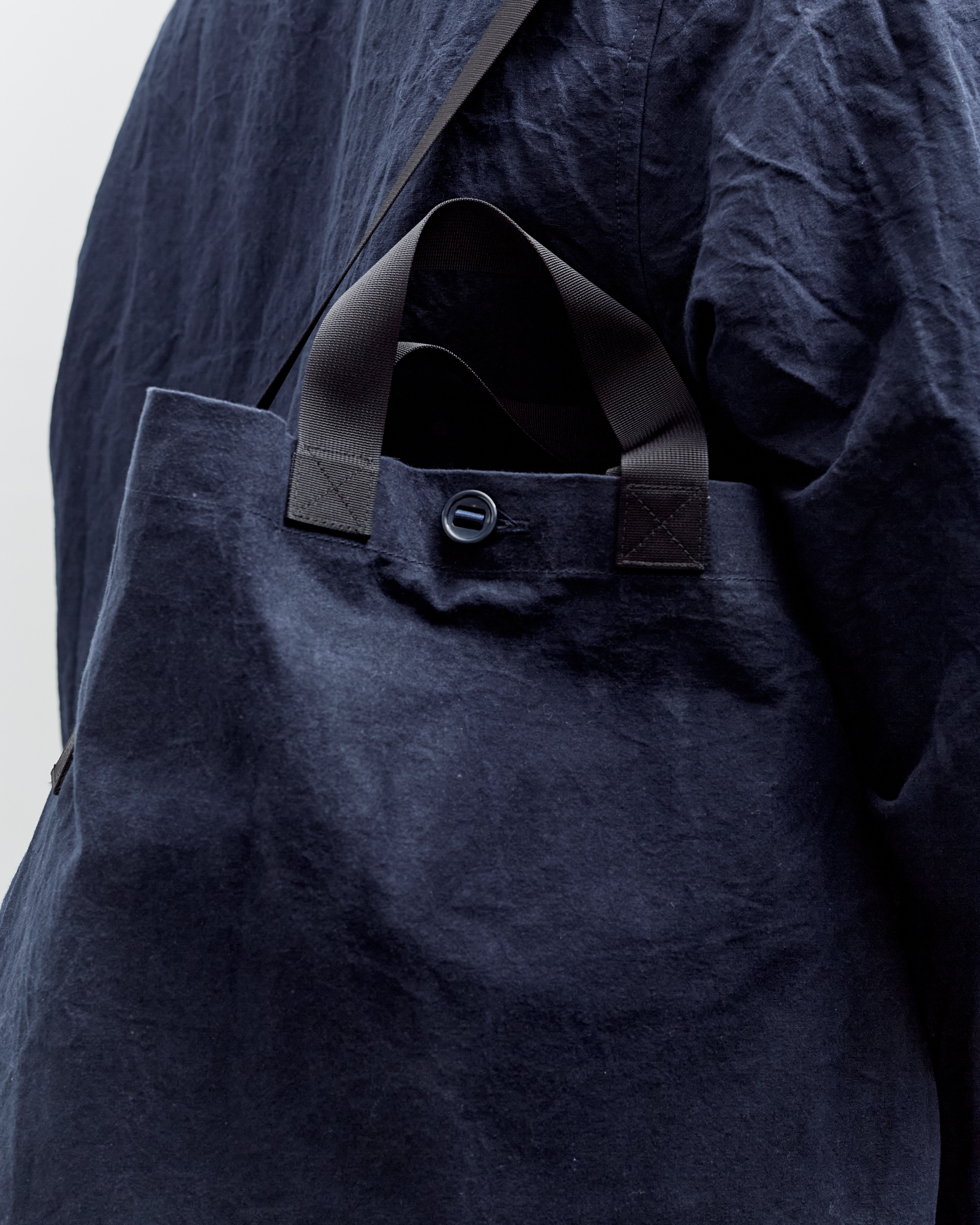 MAN-TLE R20B1 Multi Handle Tote, Pacific – Glasswing