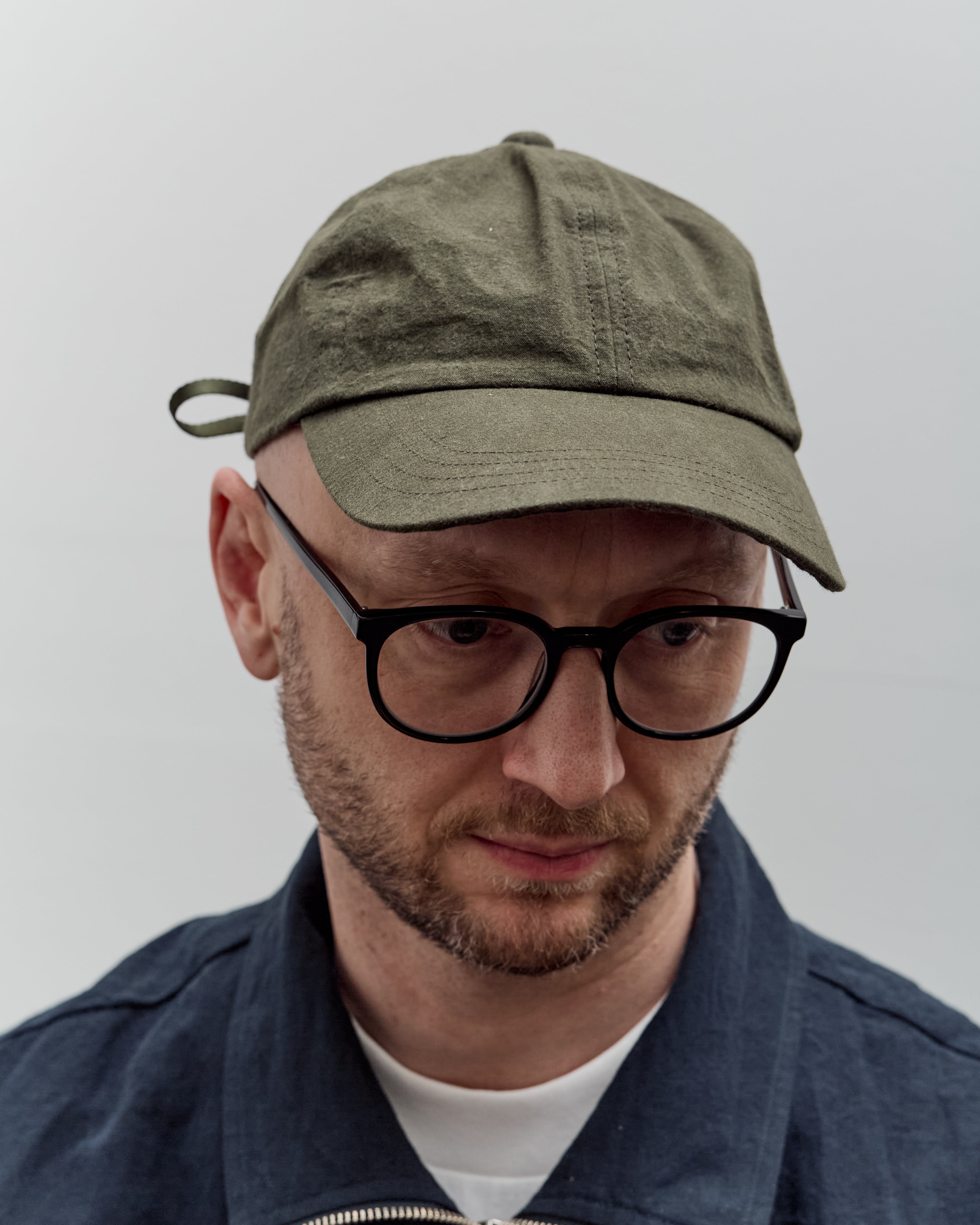 MAN-TLE R20C1 Shallow Cap, Woodland – Glasswing