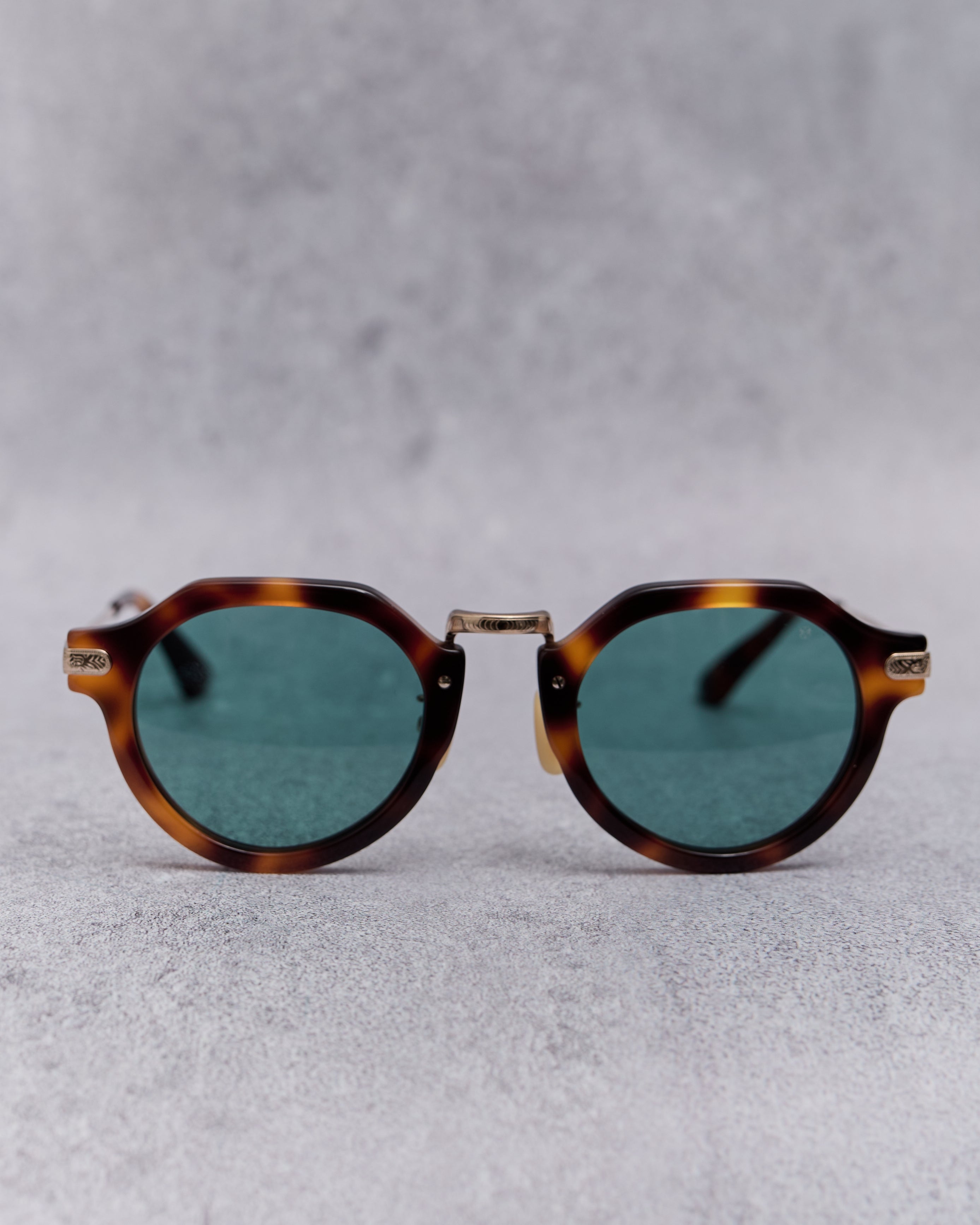 Ayame Jura Sunglasses, Dark Turtle – Glasswing