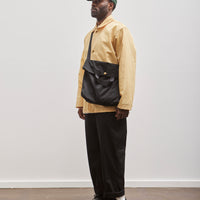 MAN-TLE R16B1 Nylon Bag, Black
