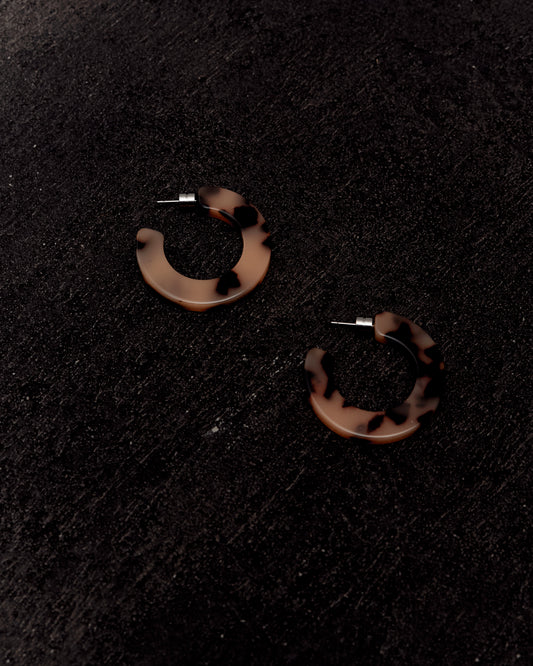 Machete Kate Hoops in Blonde Tortoise