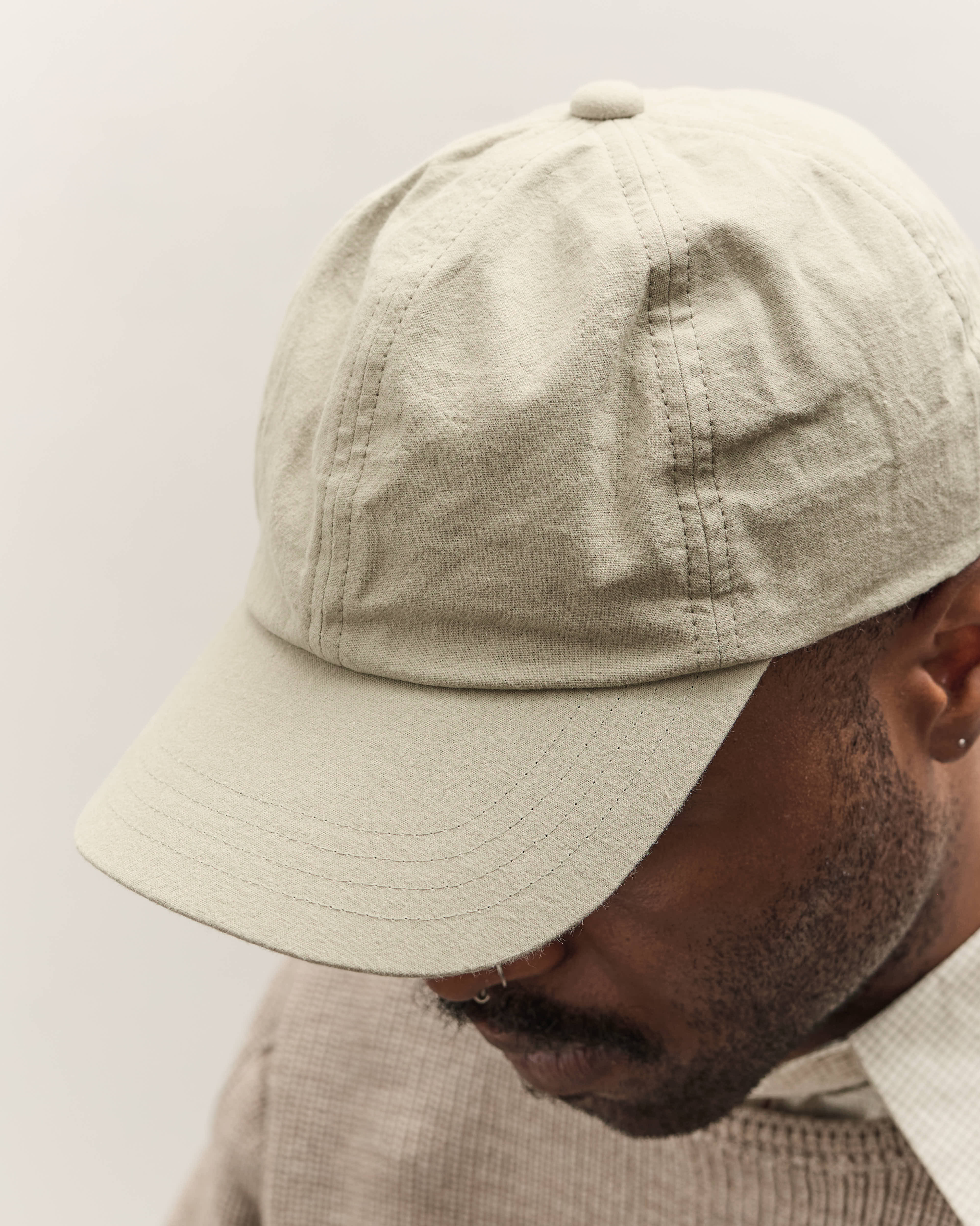 MAN-TLE R19C3 Deep Cap, Poa – Glasswing