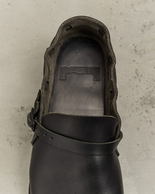 MAN-TLE Aurora Low, Black