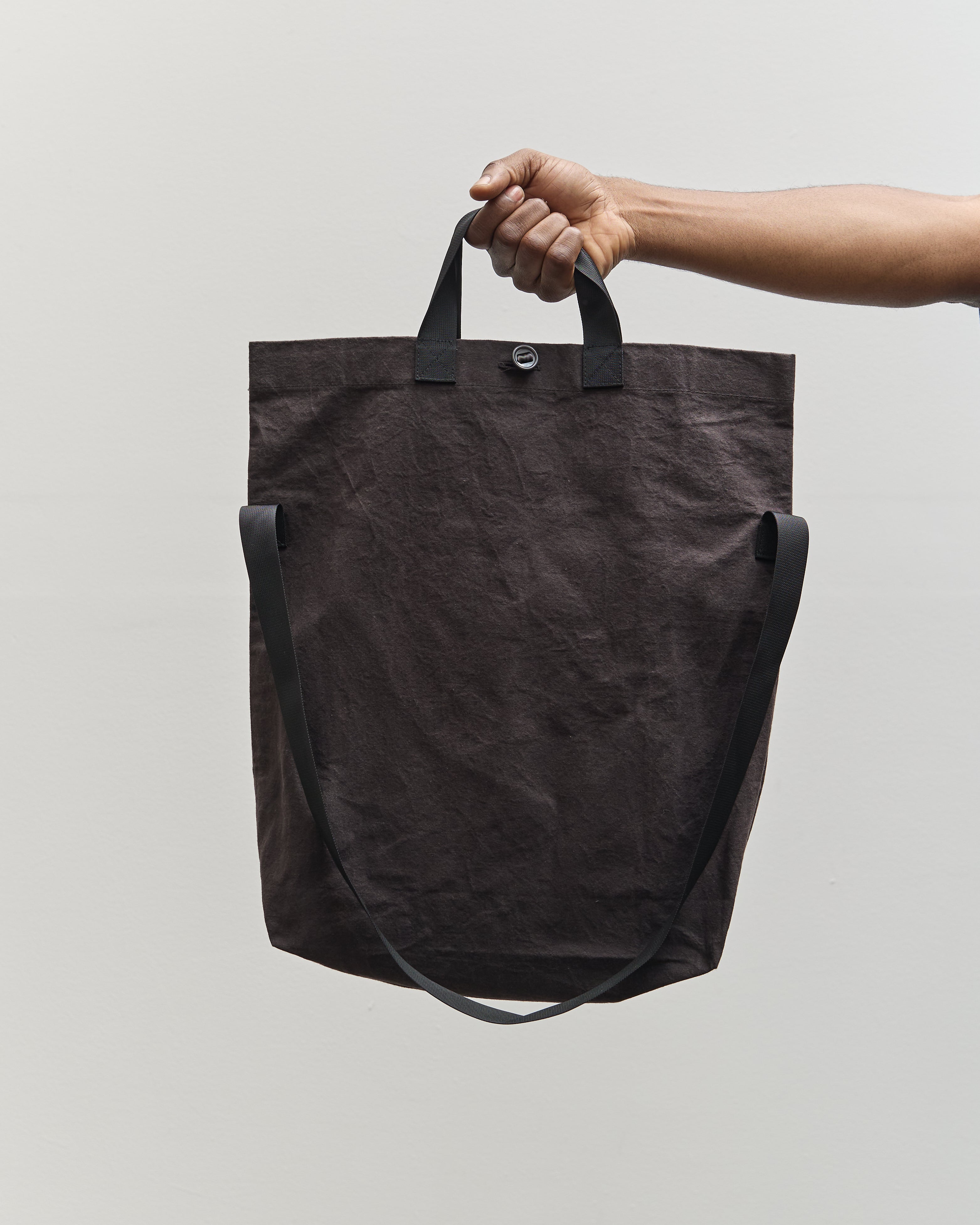 MAN-TLE R17B1 Bag, Earth – Glasswing