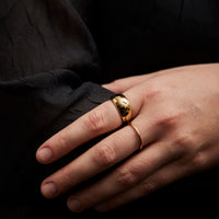 Maslo Fine Band Ring, Gold