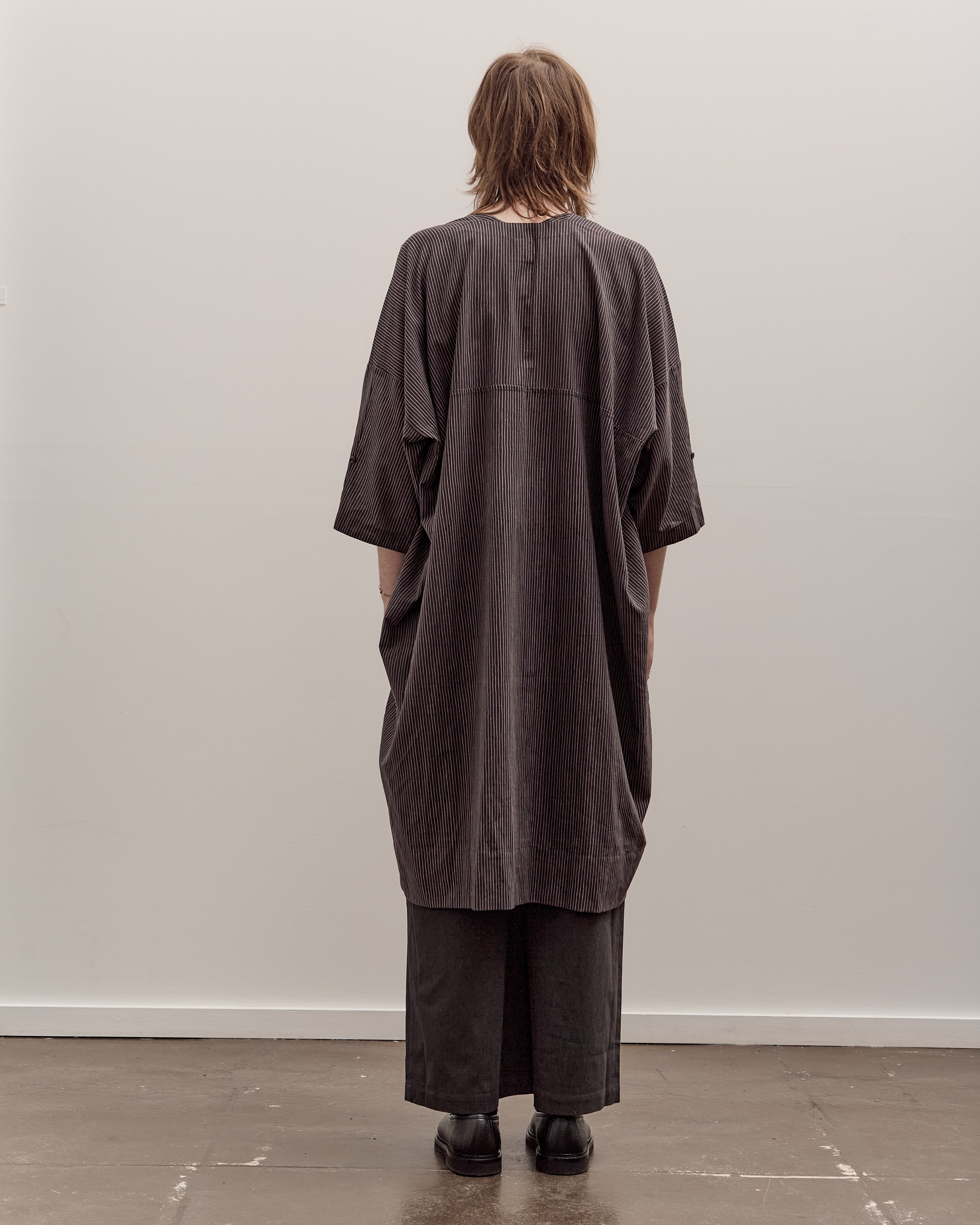アロ　JAN JAN VAN ESSCHE  TUNIC   シャツ Jan-Jan Van Essche Tunic #44, Gallnut Black – Glasswing