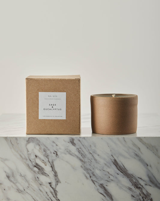 Na Nin - Essential Oil Soy Candle - Terra Cotta Ceramic