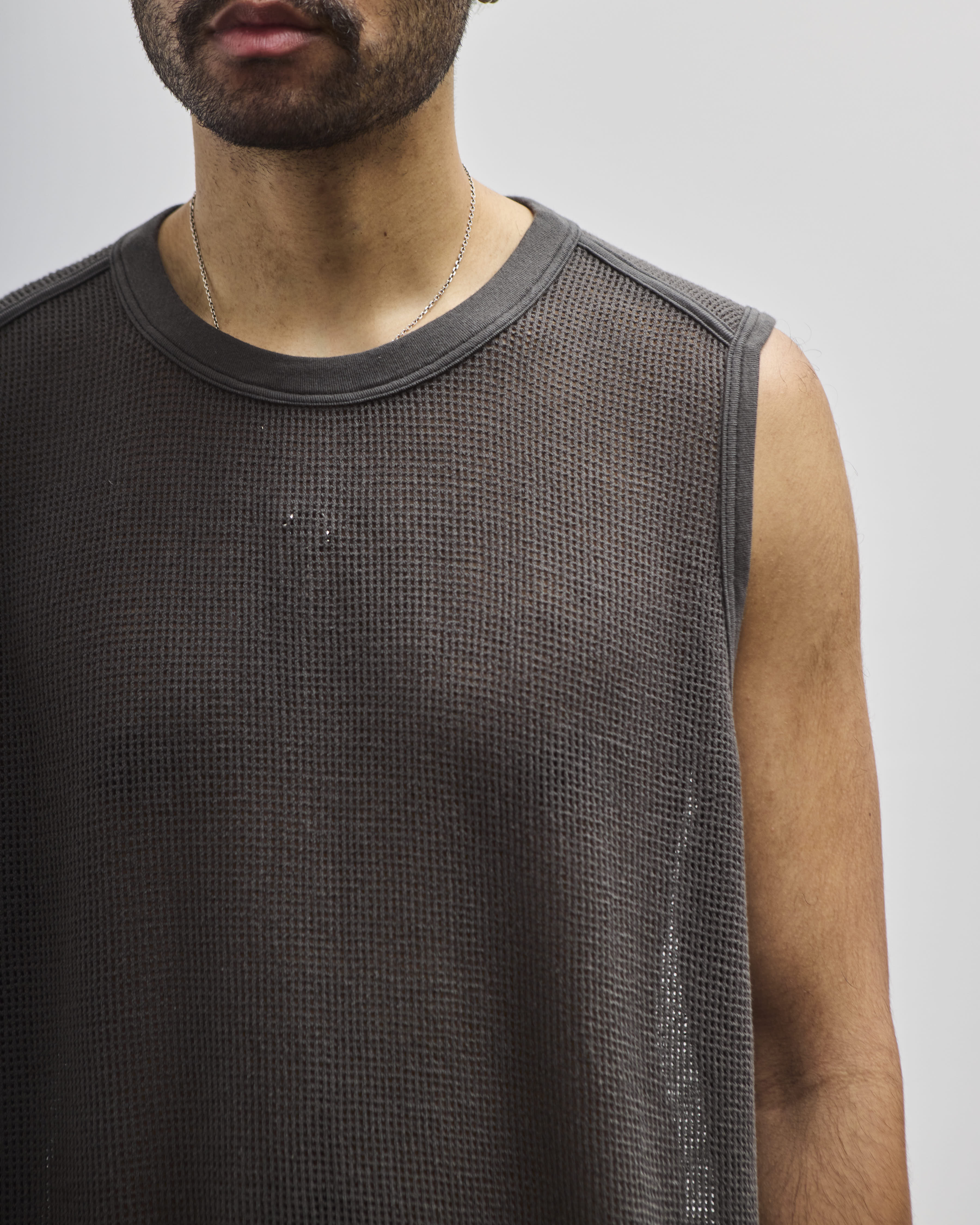 トップス O project : Mesh Tanktop Jan-Jan Van Essche: Gray O-Project Mesh Jersey Tank Top | SSENSE
