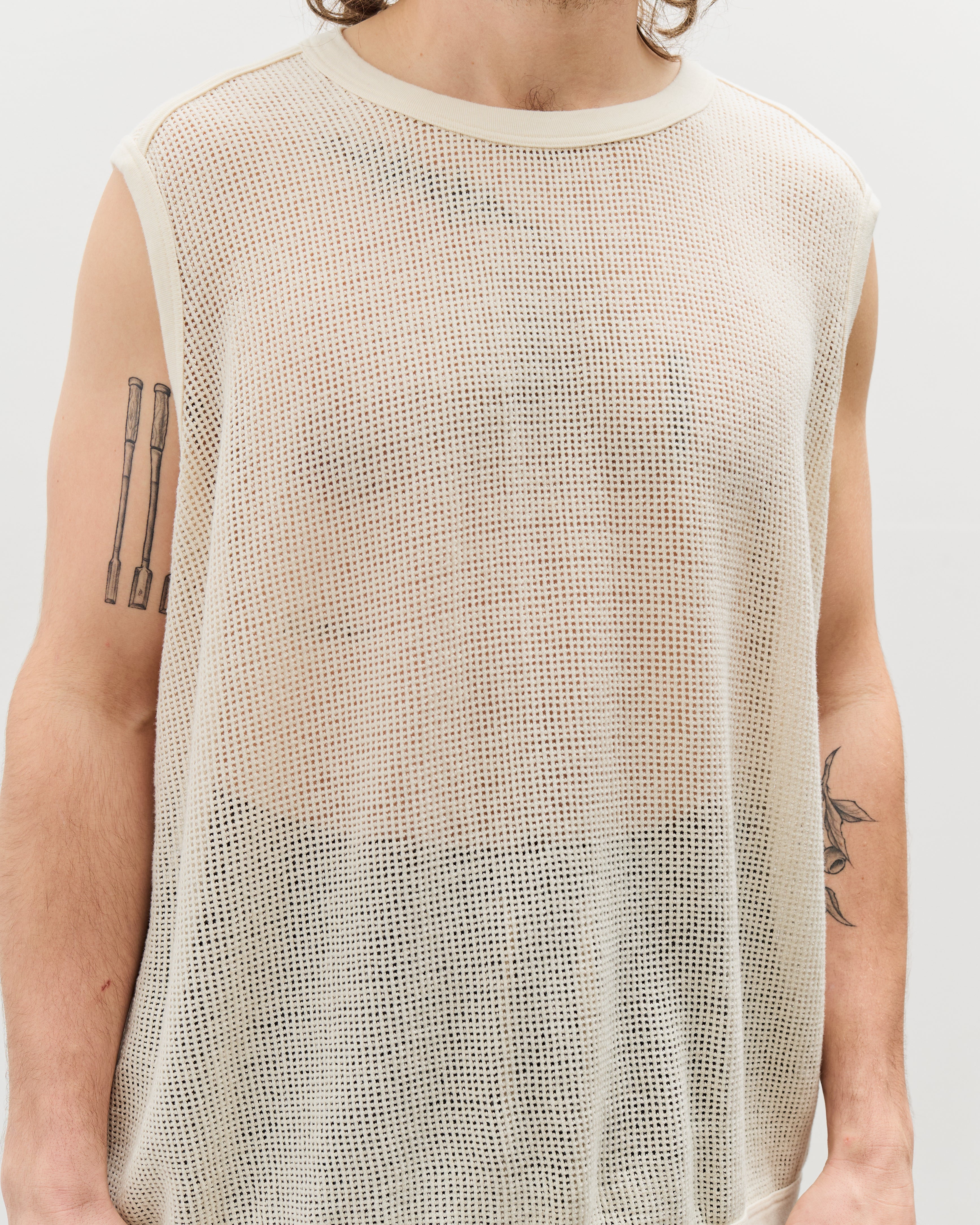 Sleeveless Tee Mesh, Kinari – Glasswing