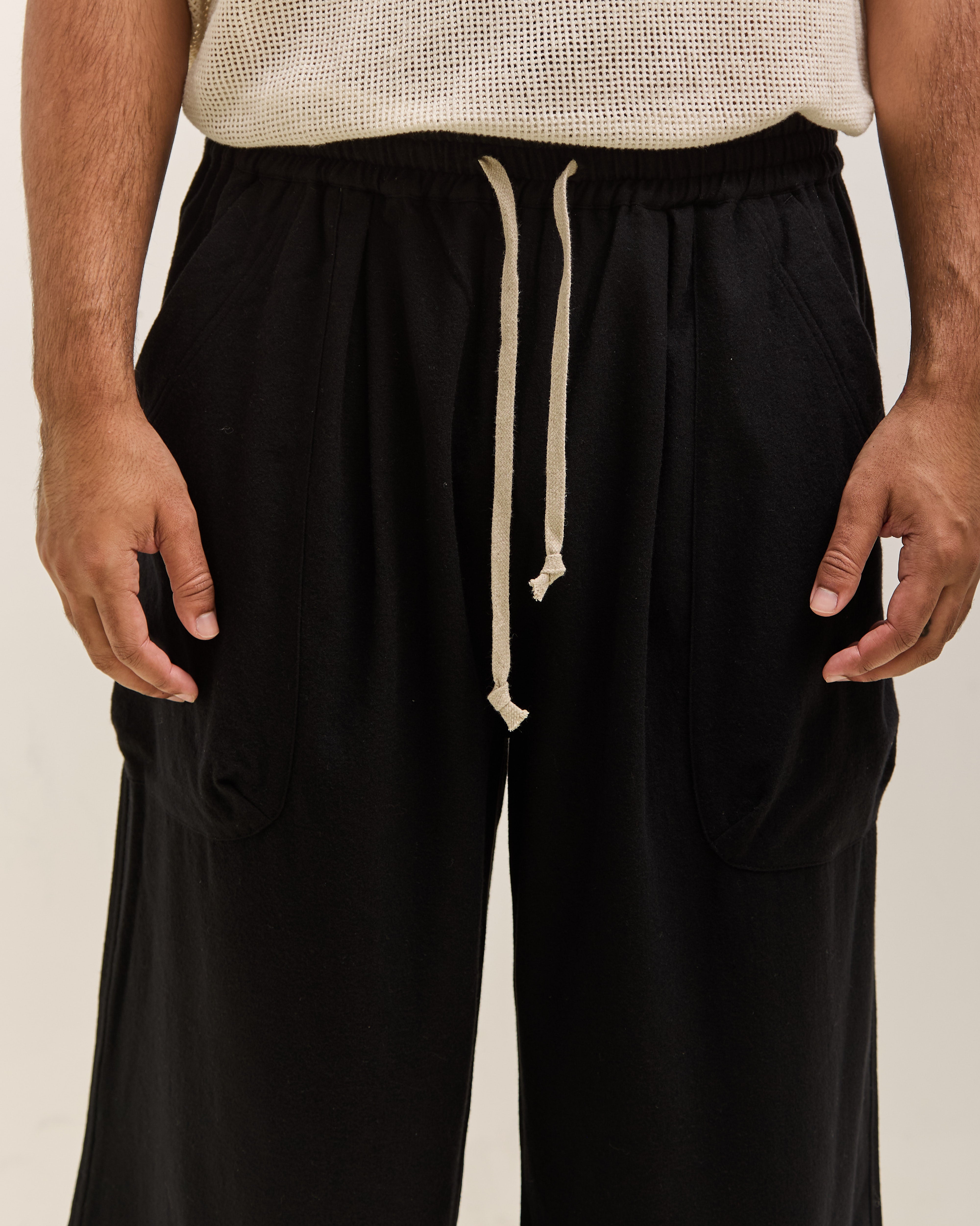 O by Jan-Jan Van Essche Wide Easy Pants, Black – Glasswing