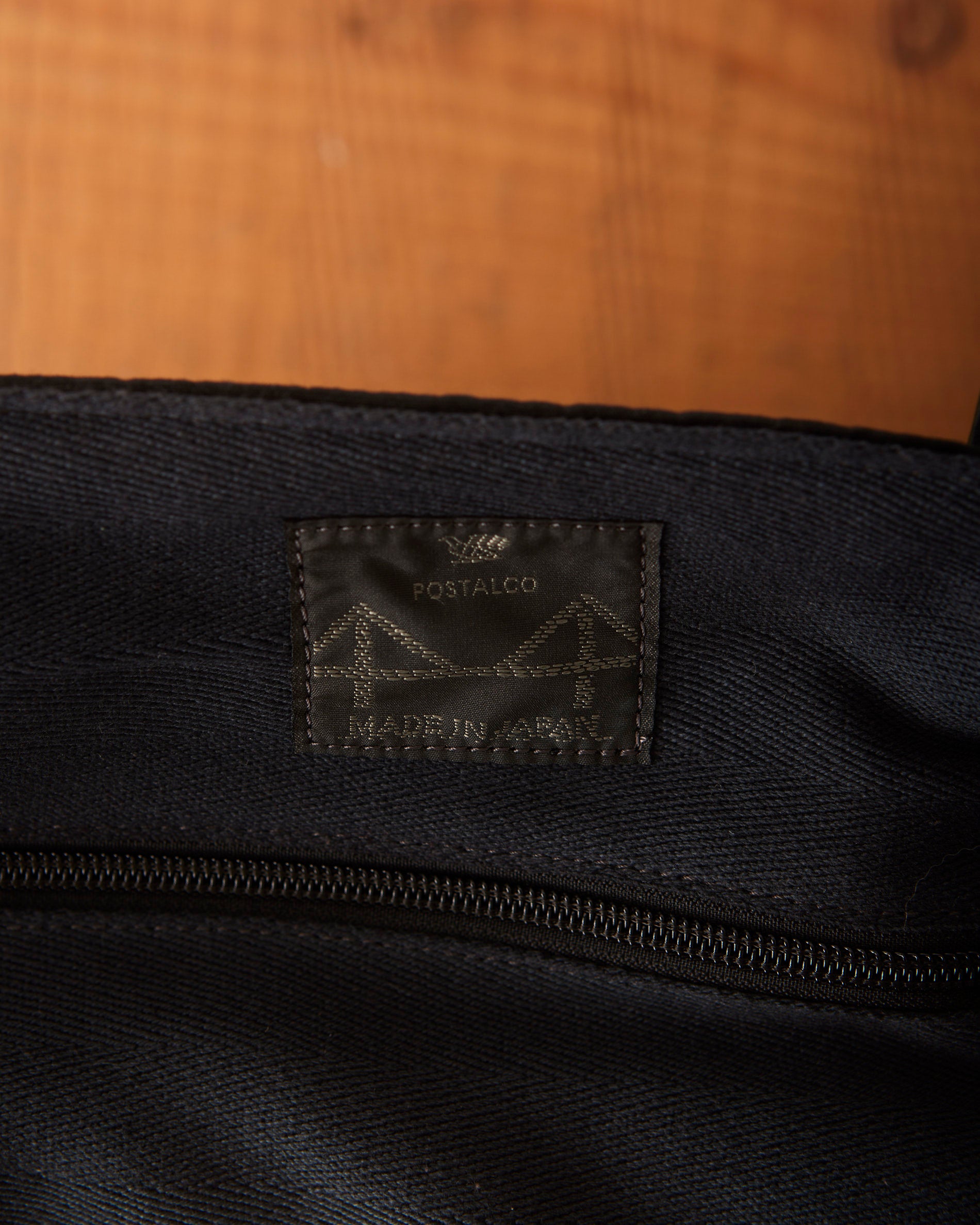 Postalco A4 Bag LW – Glasswing