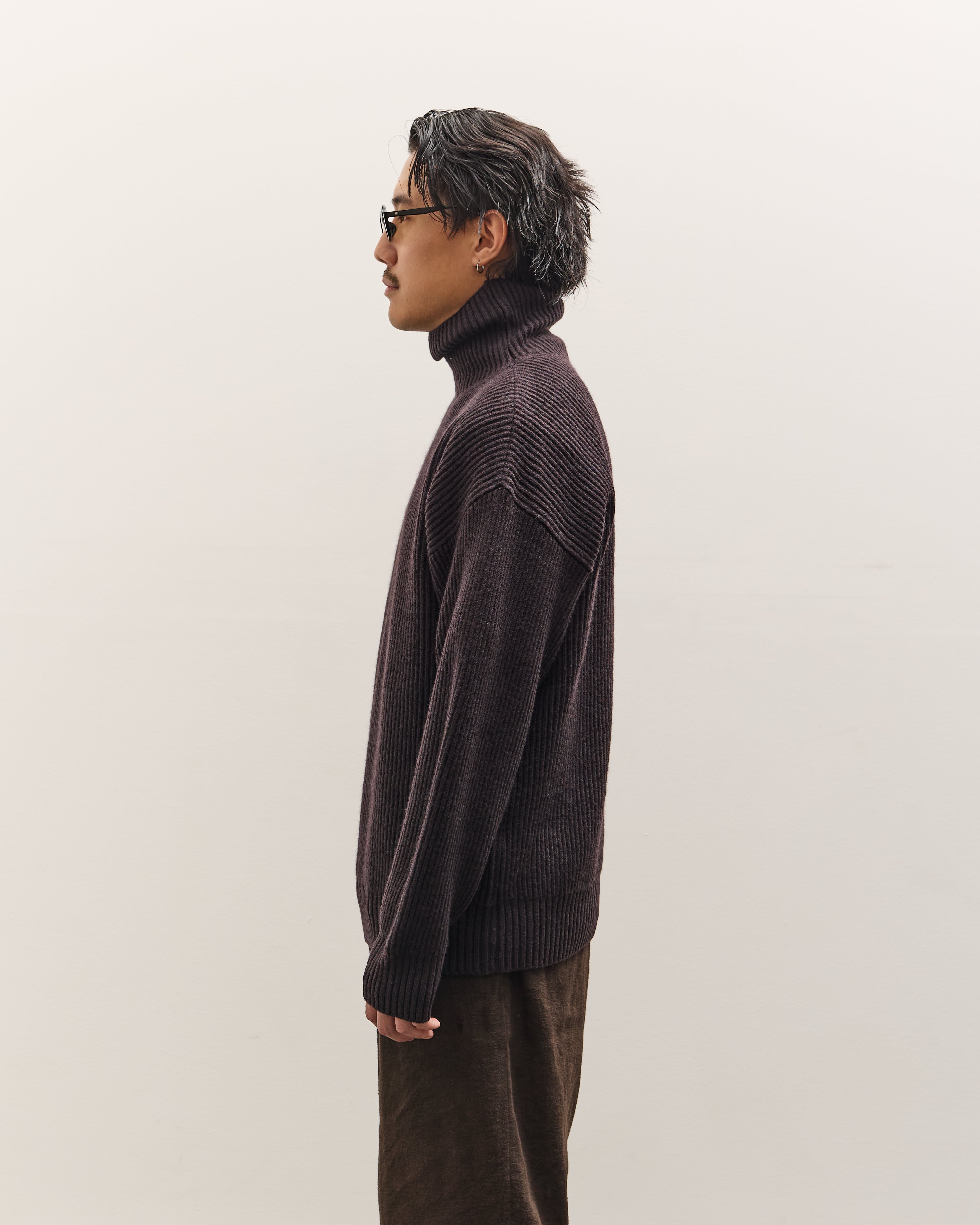 OHGA MY TURTLE ニット ブラック OHGA MY TURTLE ニット ブラック