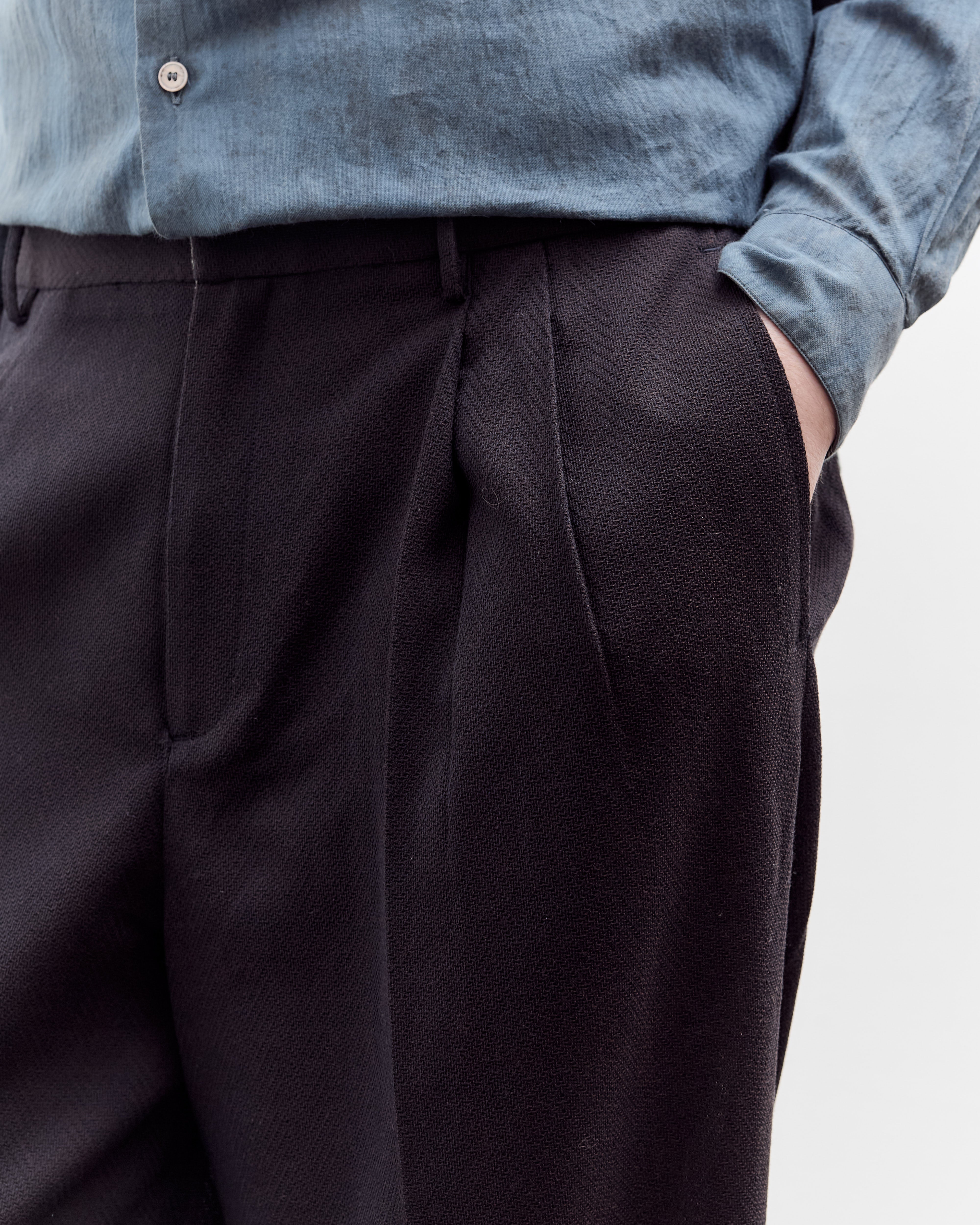 Seya Travel Pants, Mud Indigo – Glasswing